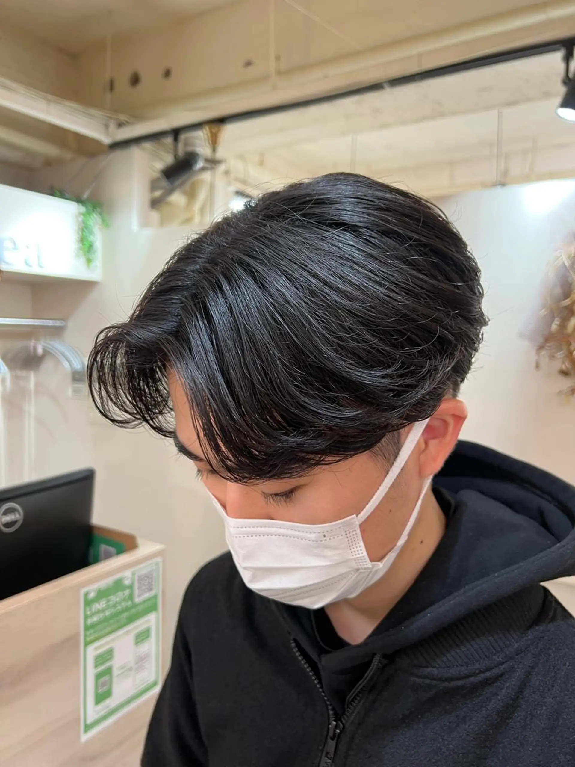 ショート パーマ メンズ センターパート カット ヘッドスパ メンズカットパーマ ✂️ JOYAのヘアスタイル