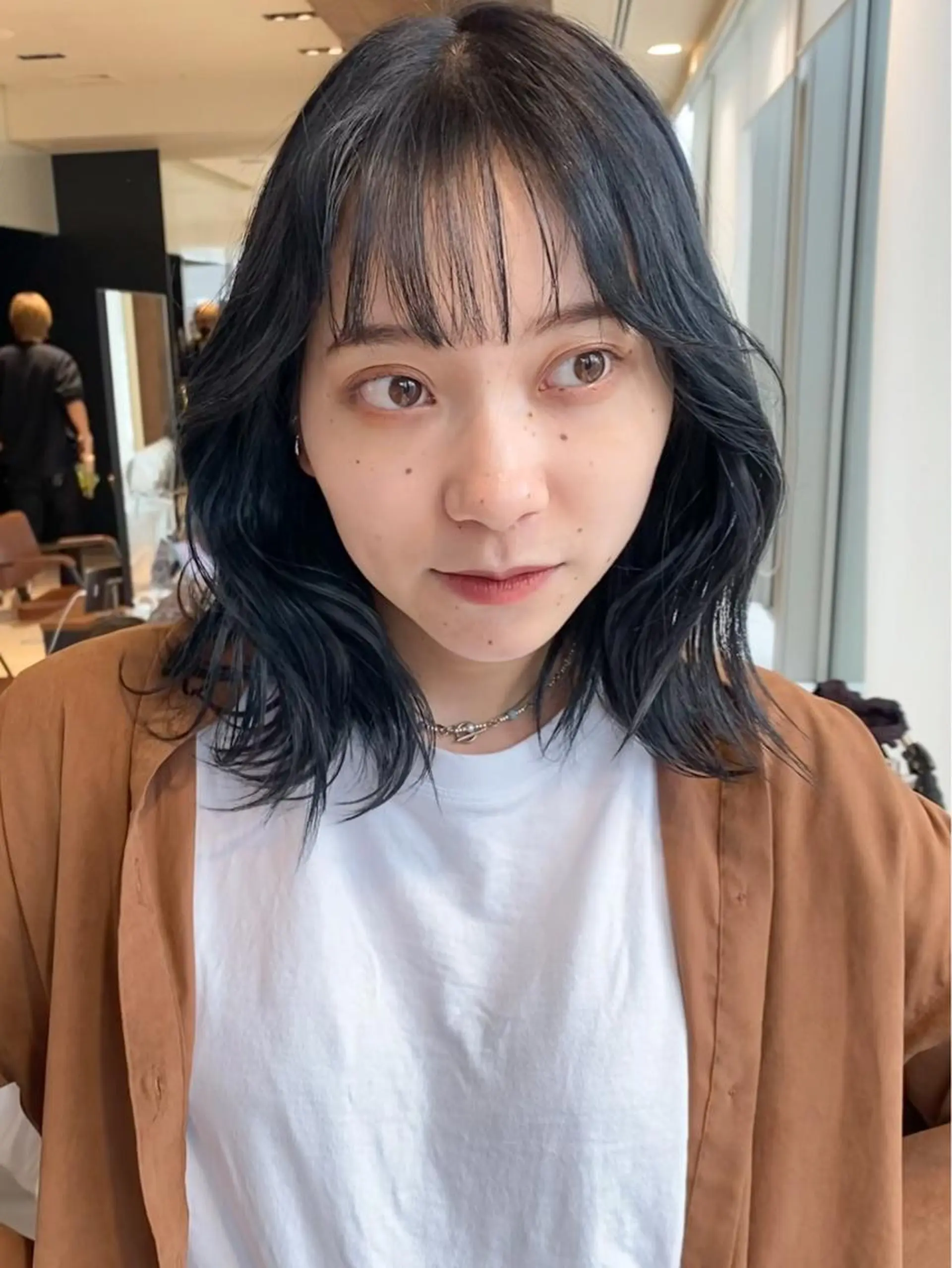 ミディアム くびれヘア 顔周りカット 小顔カット トリートメント 【1日2名様限定】 AFLOAT白川雄副のヘアスタイル