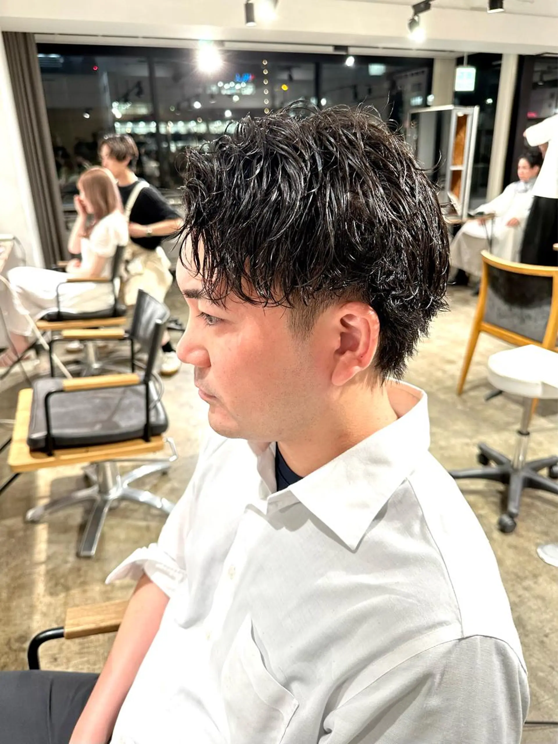 メンズ ビジネス メンズパーマ メンズツイストパーマ 波巻きパーマ ツイストパーマ カット ヘアカラー パーマ トリートメント 骨格補正施術/メンズ 専門美容師/YUYAのヘアスタイル