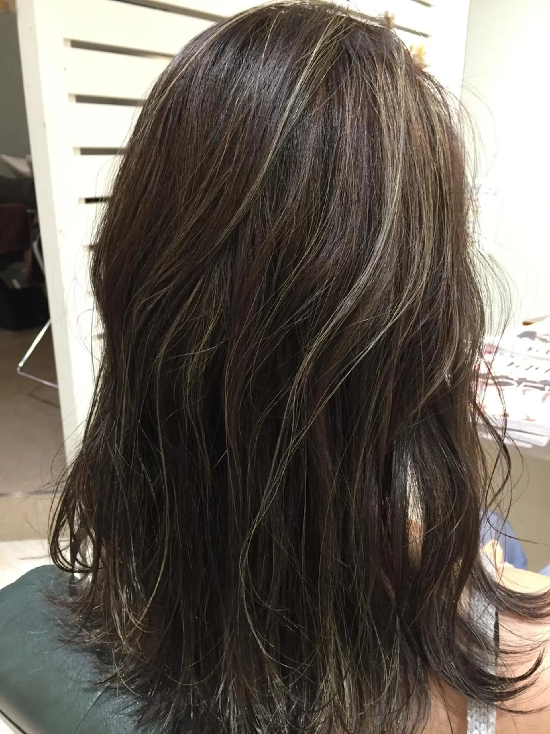 ミディアム カラー 岡崎/髪質改善/ ハイトーン/鈴木進のヘアスタイル