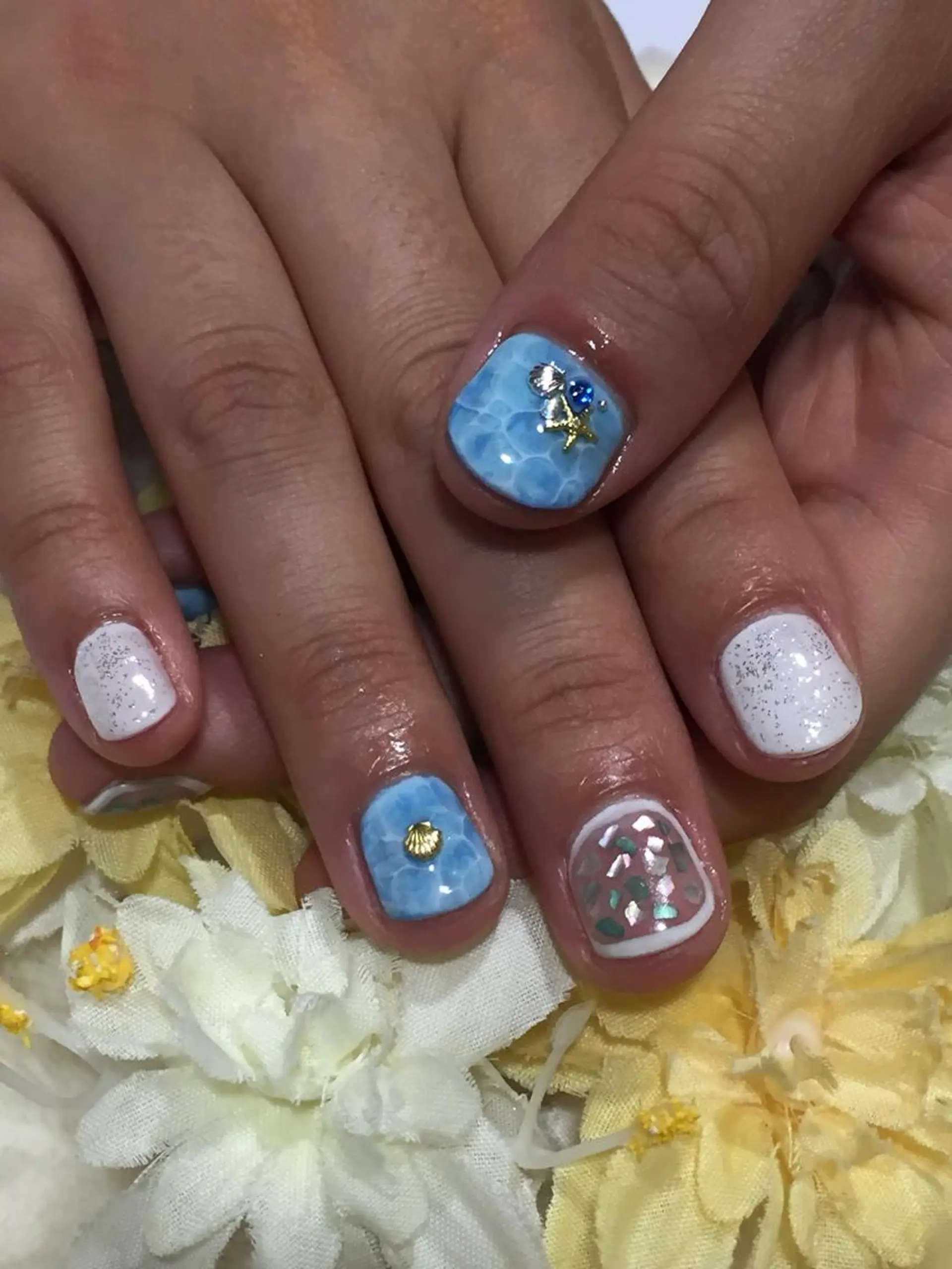 ネイル Sympa 𝓜iwako🐰ᩚのネイルデザイン