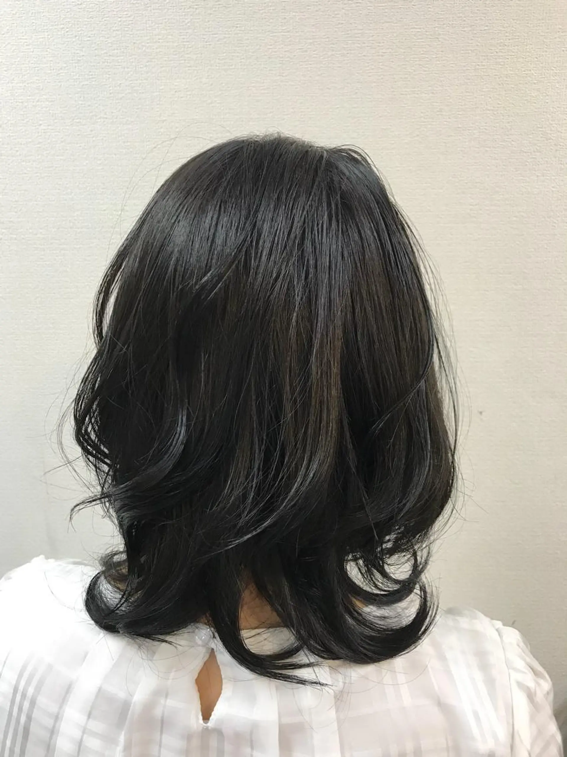ミディアム カラー カット ヘアカラー トリートメント HAIR  SALON C.C所属・吉森 満俊のヘアスタイル