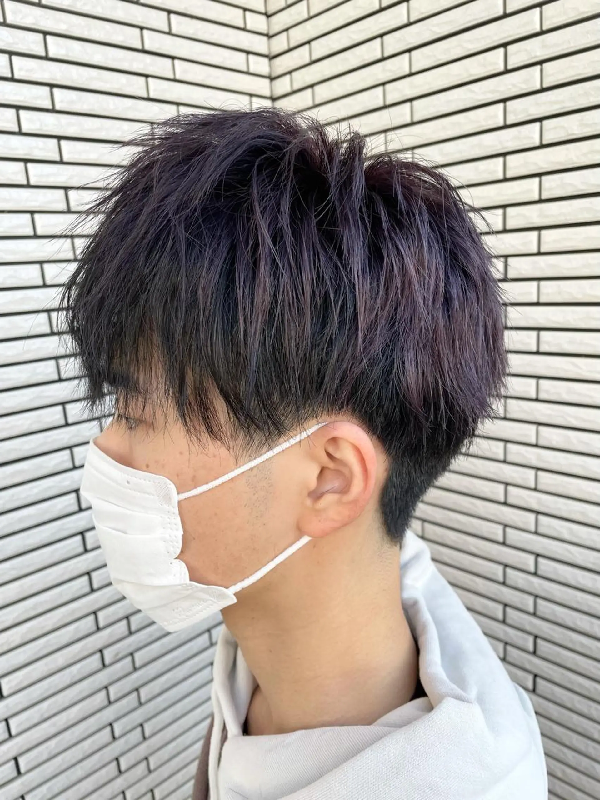 ショート カラー メンズ 黒髪 パープルカラー カット ヘアカラー FLAGS YAMATOのヘアスタイル