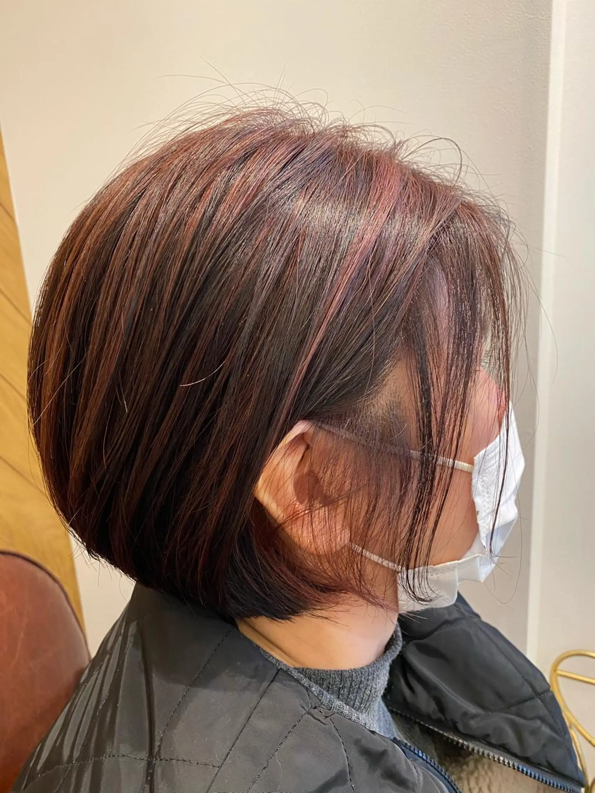 ショート カラー 井上 舞のヘアスタイル