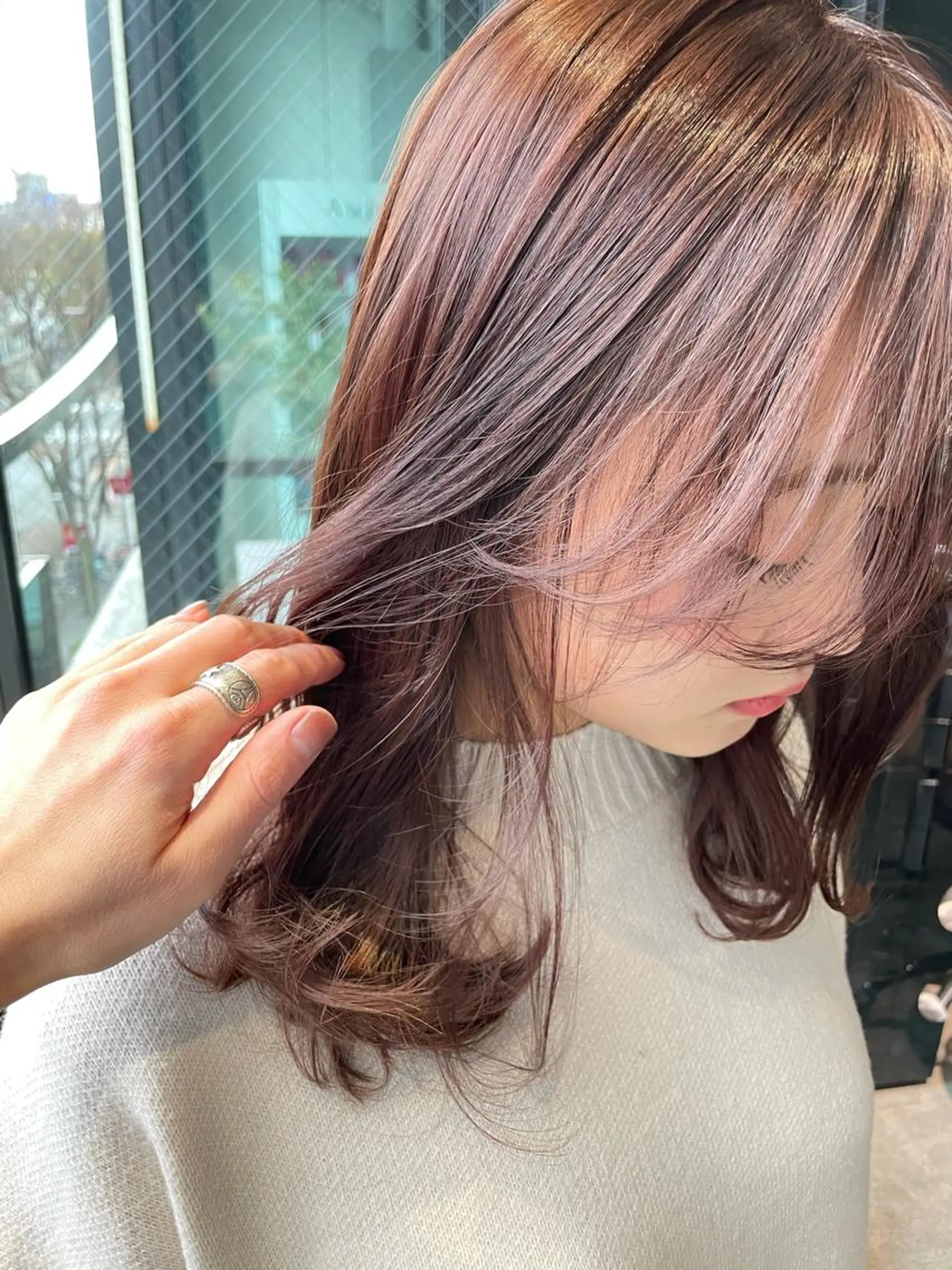 ミディアム 美髪矯正/艶カラー ボブ/栄/鐘ヶ江純也のヘアスタイル