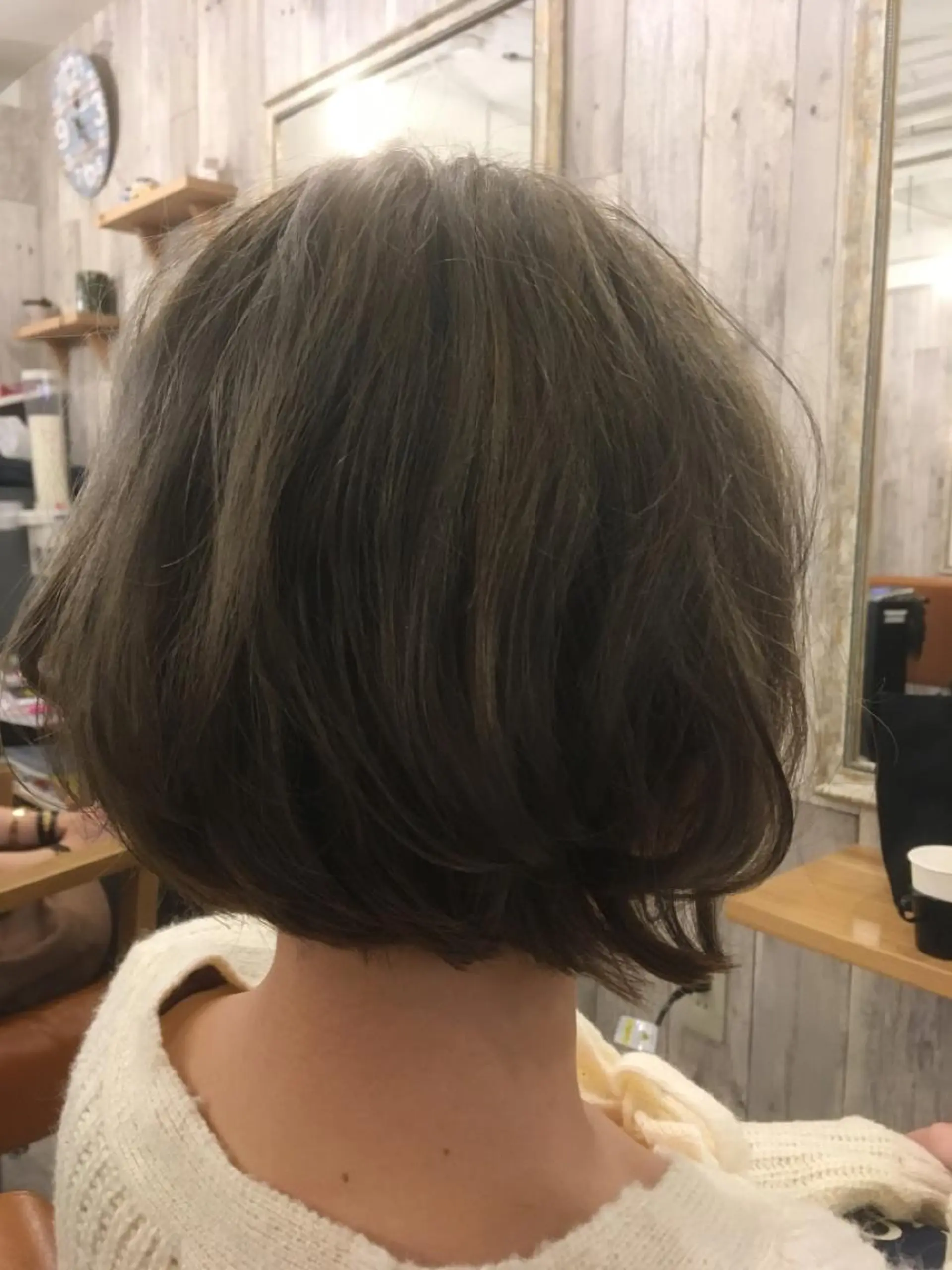 ショート ボブ shinmi ciel所属・武田 英里子のヘアスタイル