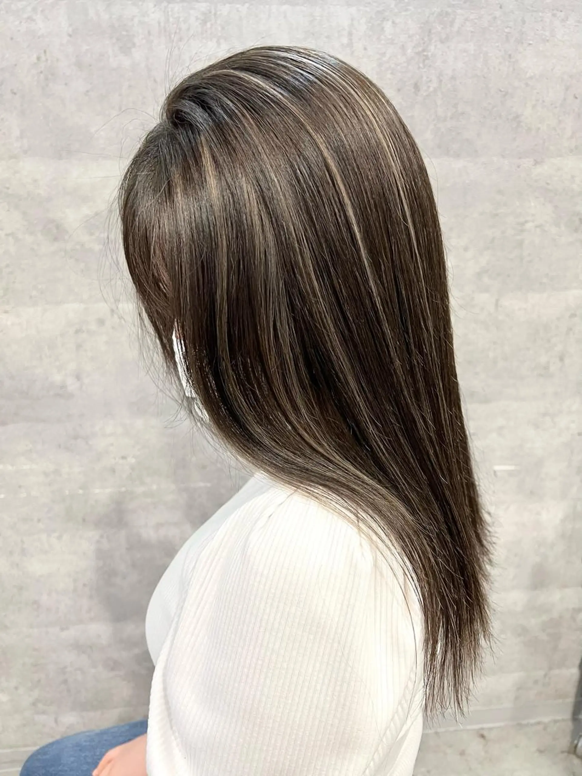 セミロング ヘアカラー トリートメント Bear(ベア)所属・KYOKO 【Bear】のヘアスタイル