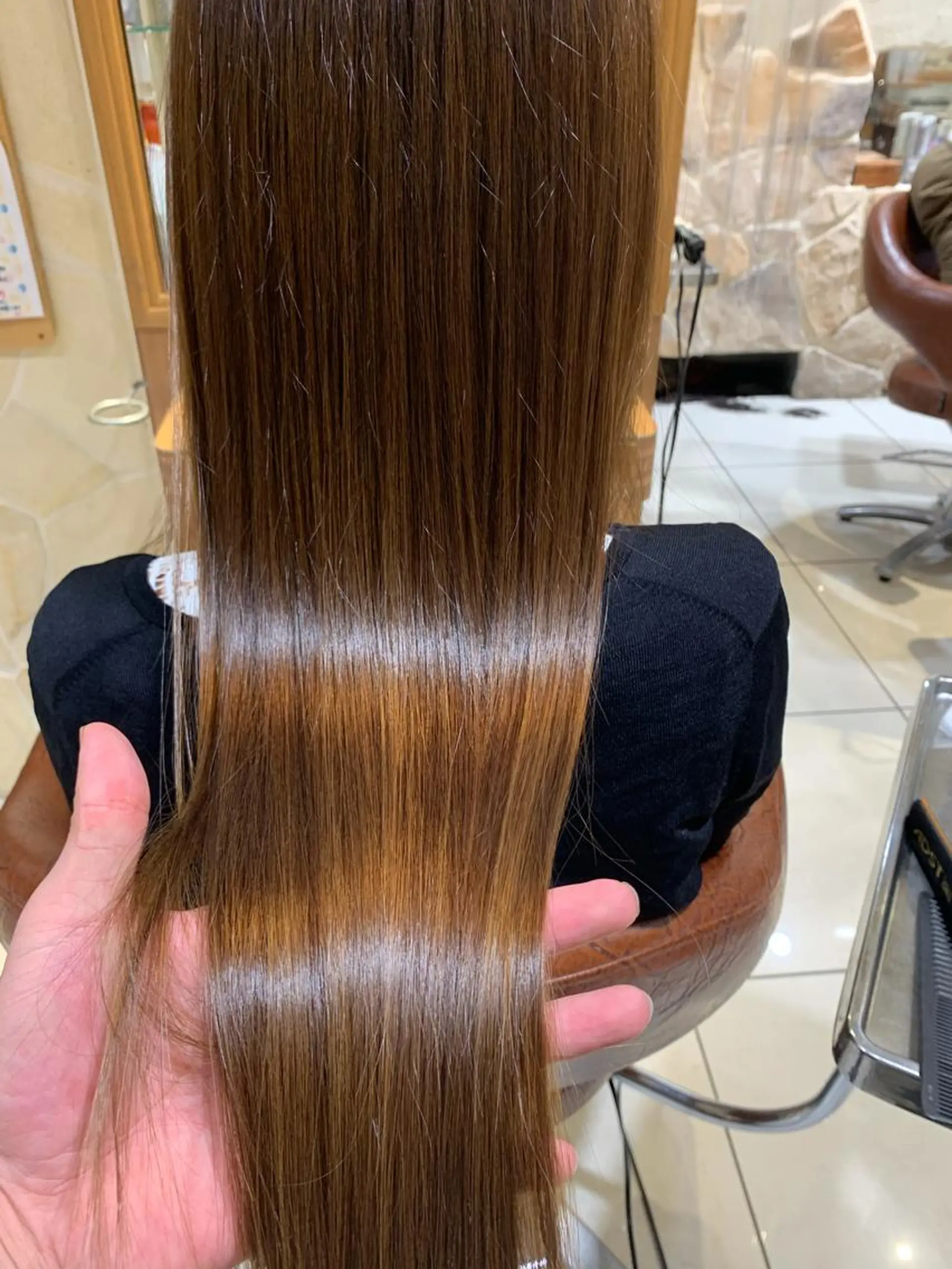 セミロング 新宿メンズパーマ メンズバレイヤージュのヘアスタイル