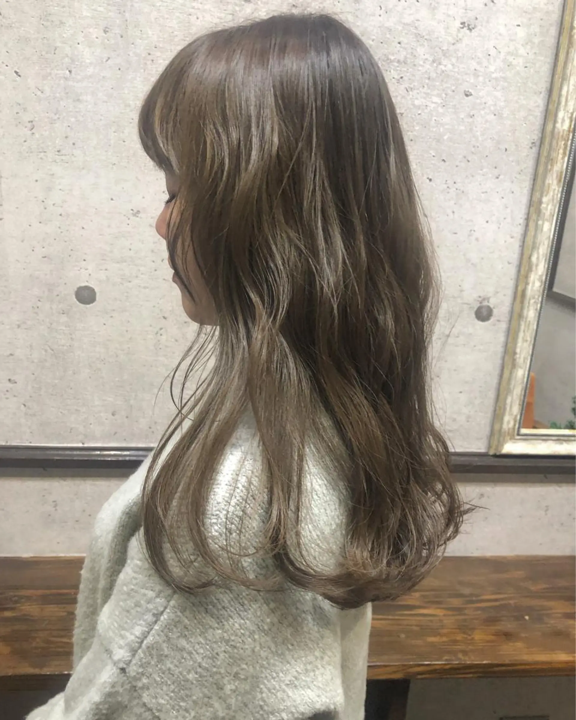 ロング カラー ロング カット ヘアカラー 江原 彩華のヘアスタイル
