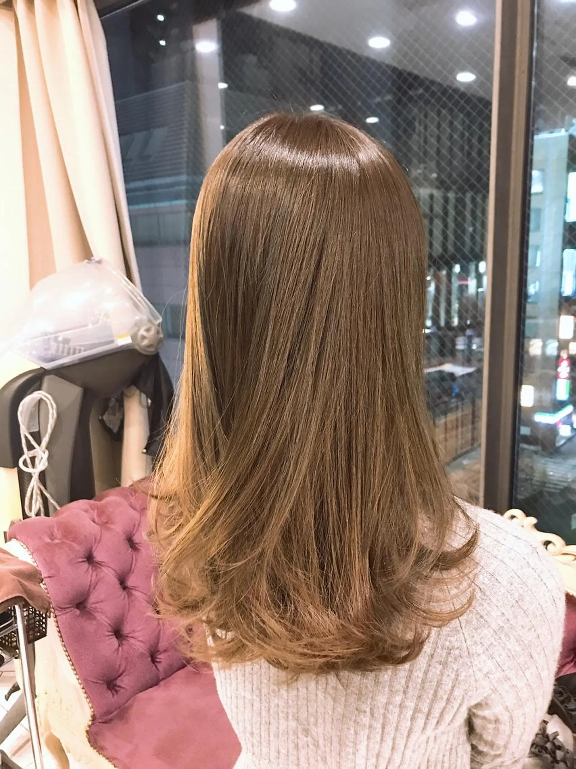 セミロング カラー カット ヘアカラー トリートメント 💗艶×髪改善カラー 特化💗AYAKIのヘアスタイル