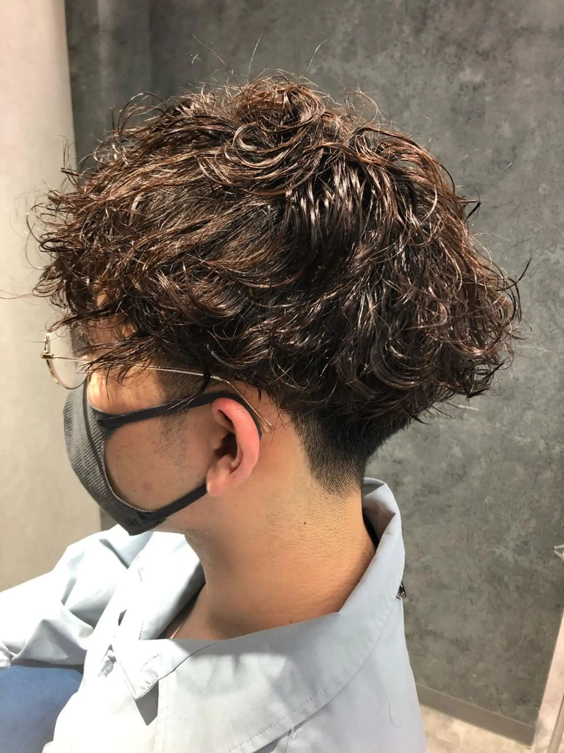 パーマ メンズ マッシュ メンズパーマ ツーブロック 波巻きパーマ カット パーマ トリートメント Noy所属・Noyヨシモト ヒロトのヘアスタイル