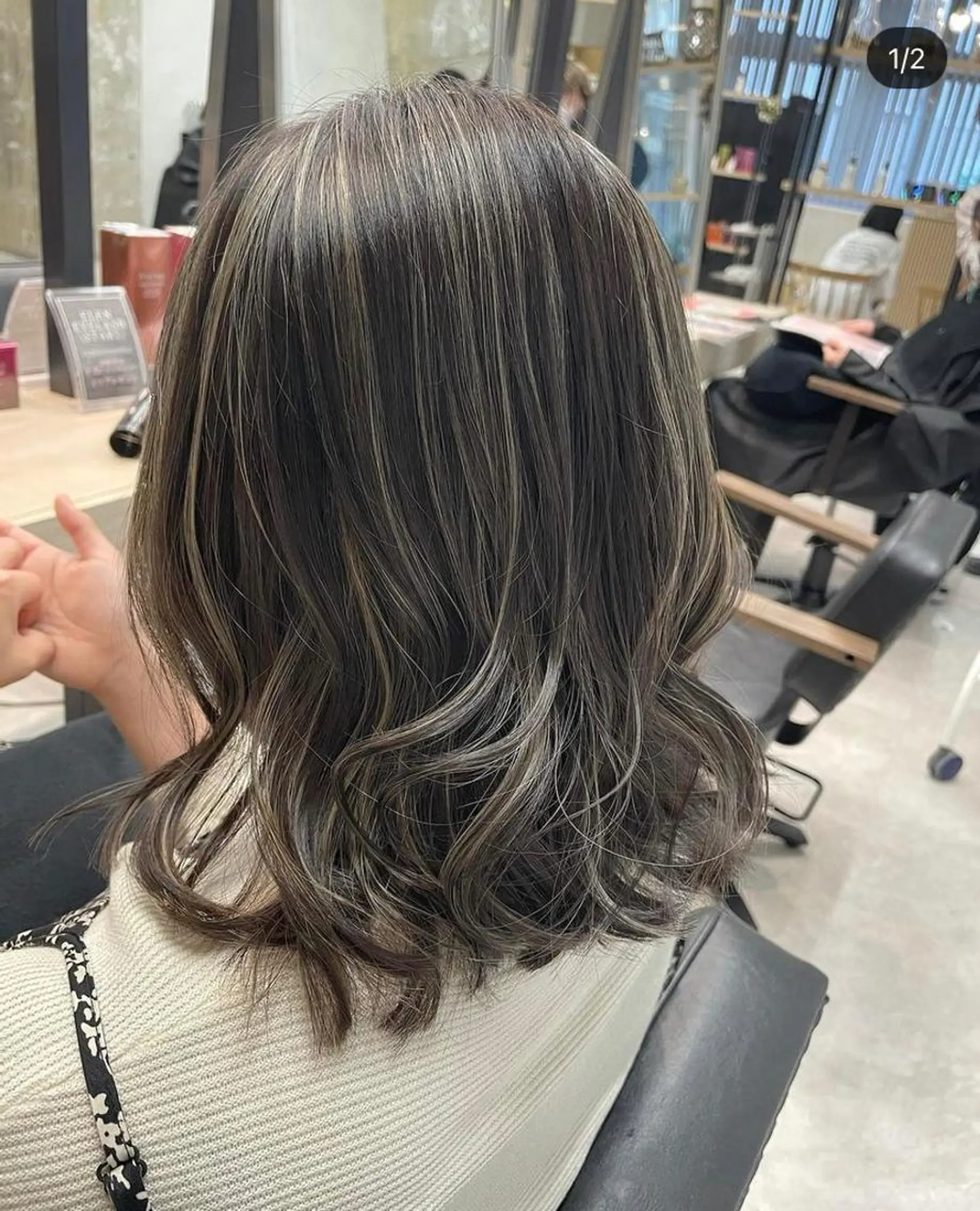 ミディアム メンズバレイヤージュ 斉藤春のヘアスタイル