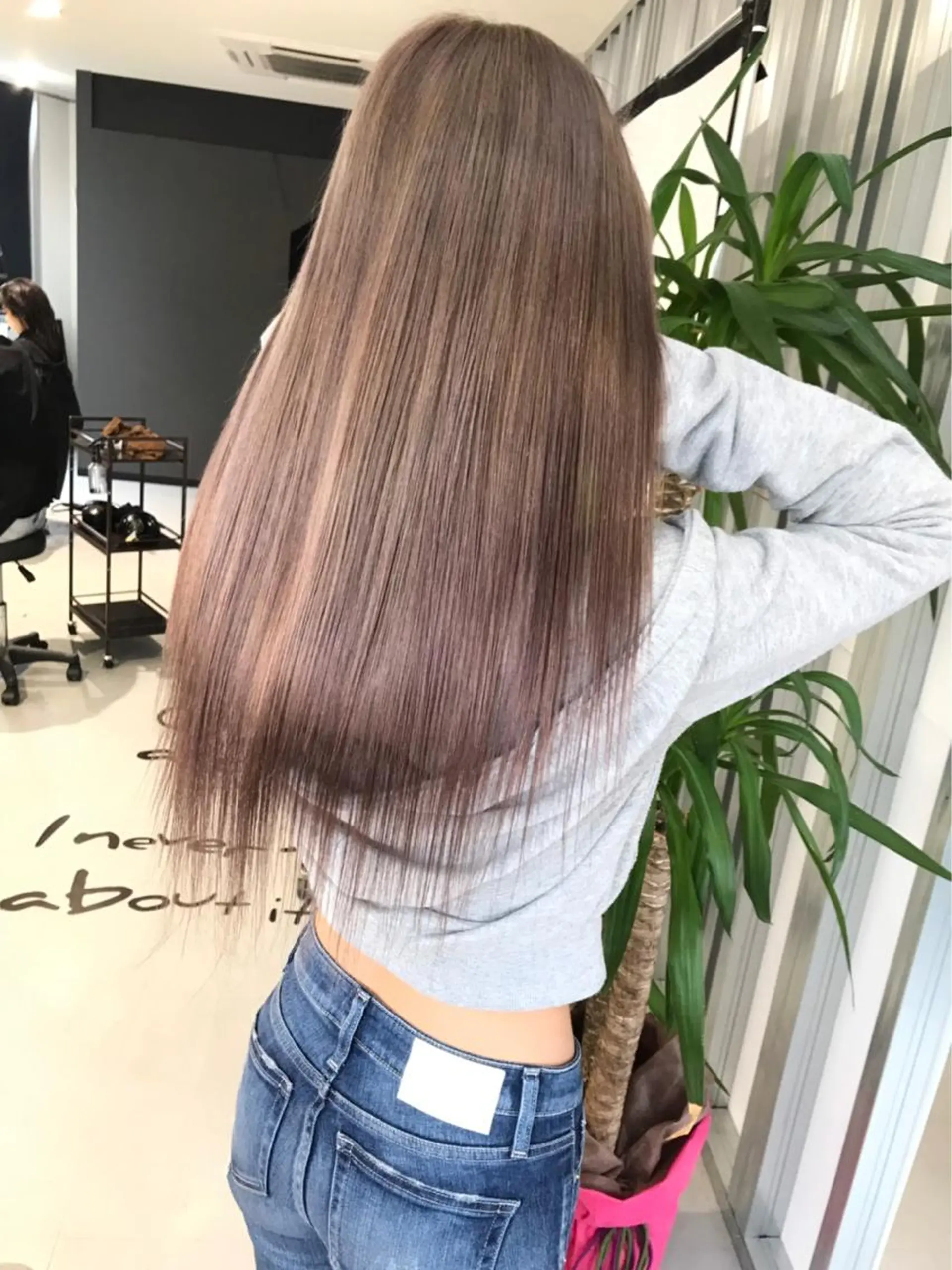 ミディアム カット ヘアカラー トリートメント K!ng所属・レイヤーカット/ 髪質改善/ハイライトのヘアスタイル