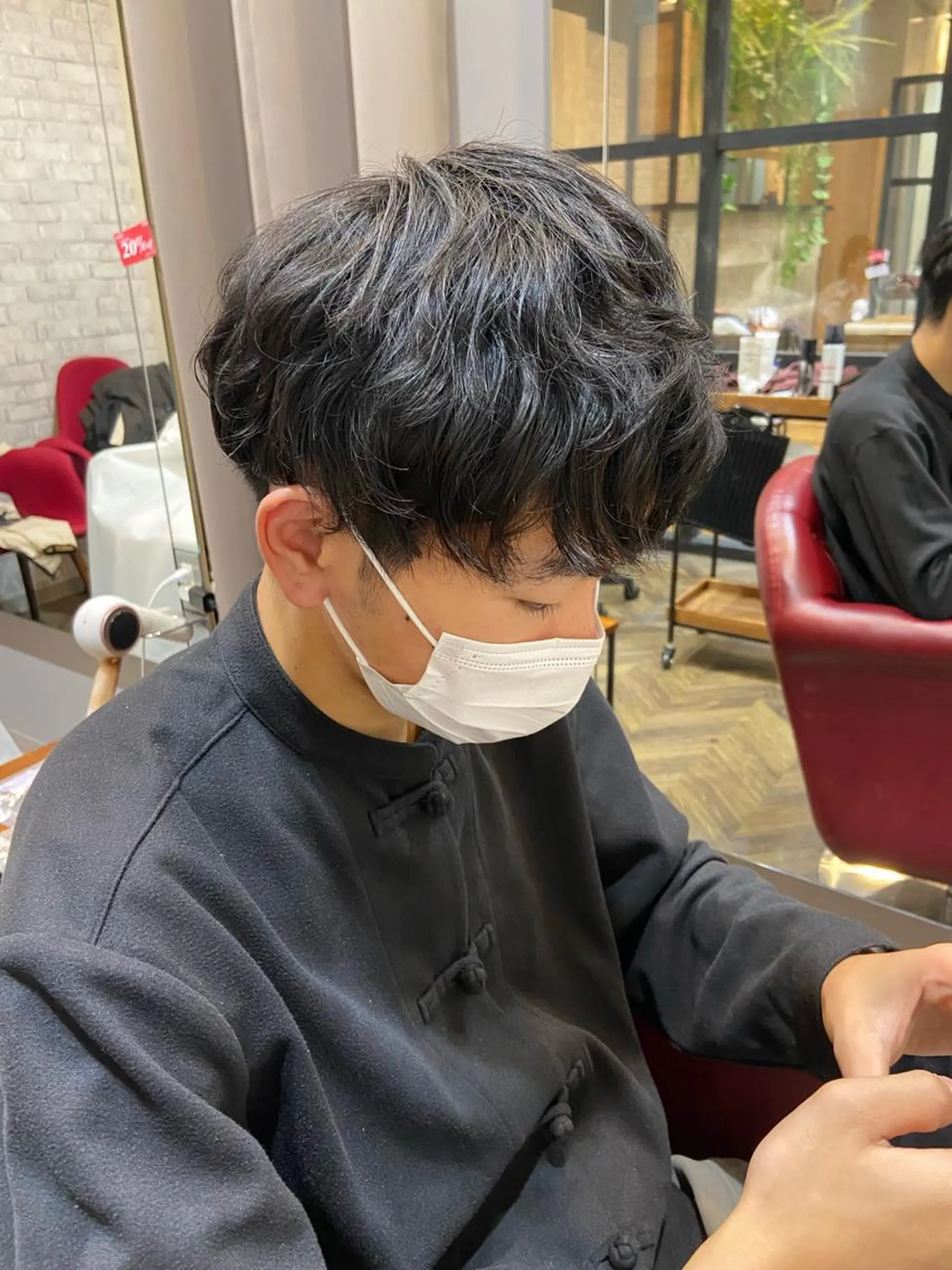 パーマ メンズ 暗髪/艶髪/Ono .のヘアスタイル