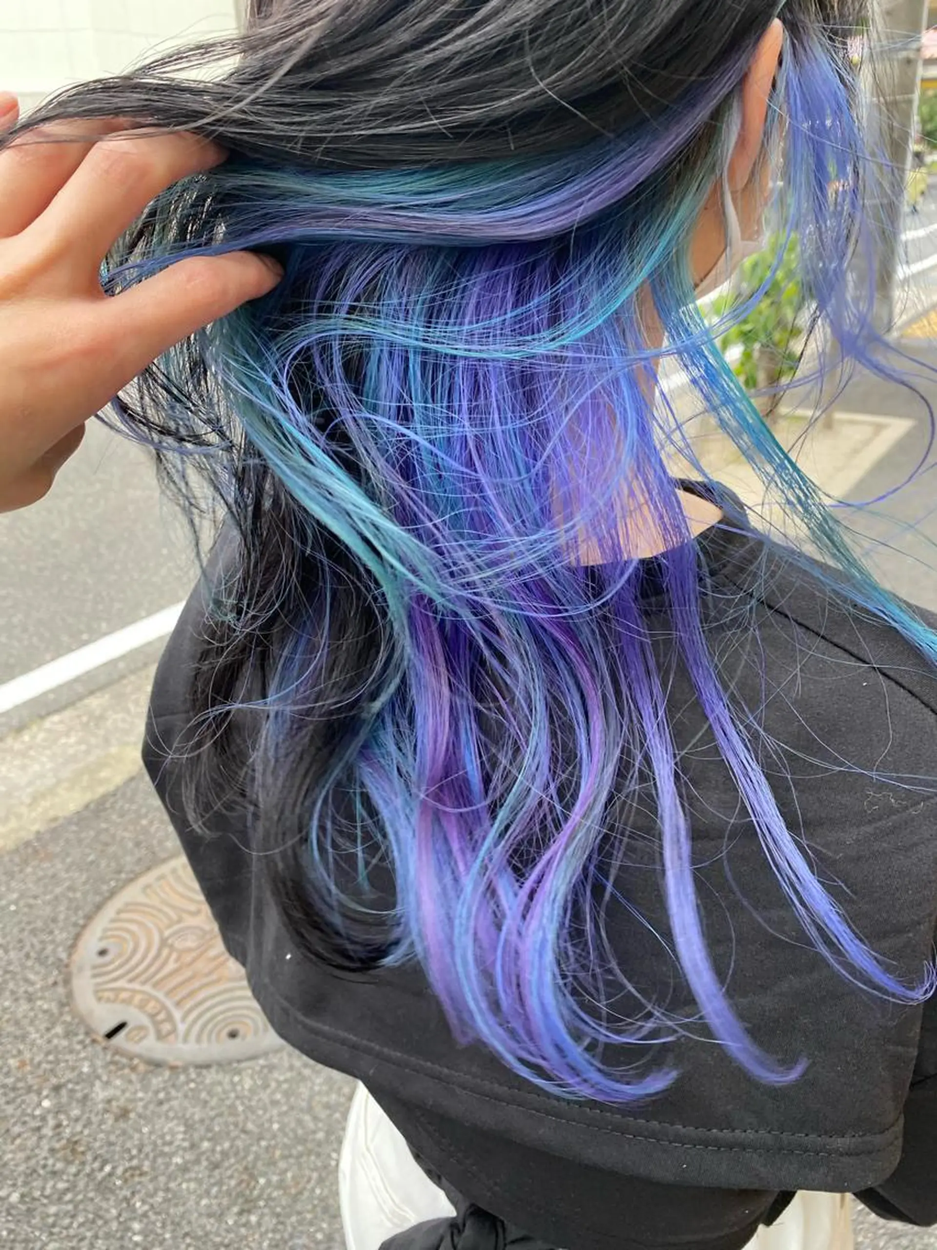 セミロング ヘアカラー y.s.h所属・ハイトーンカラー🌈 メンズパーマ鈴木康平のヘアスタイル