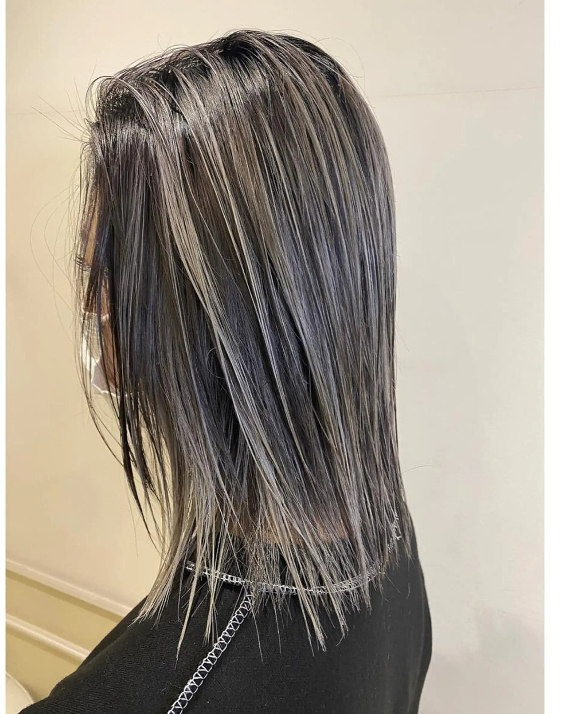 セミロング カラー カット トリートメント レイヤー×髪質改善 マネージャー安藤光司のヘアスタイル