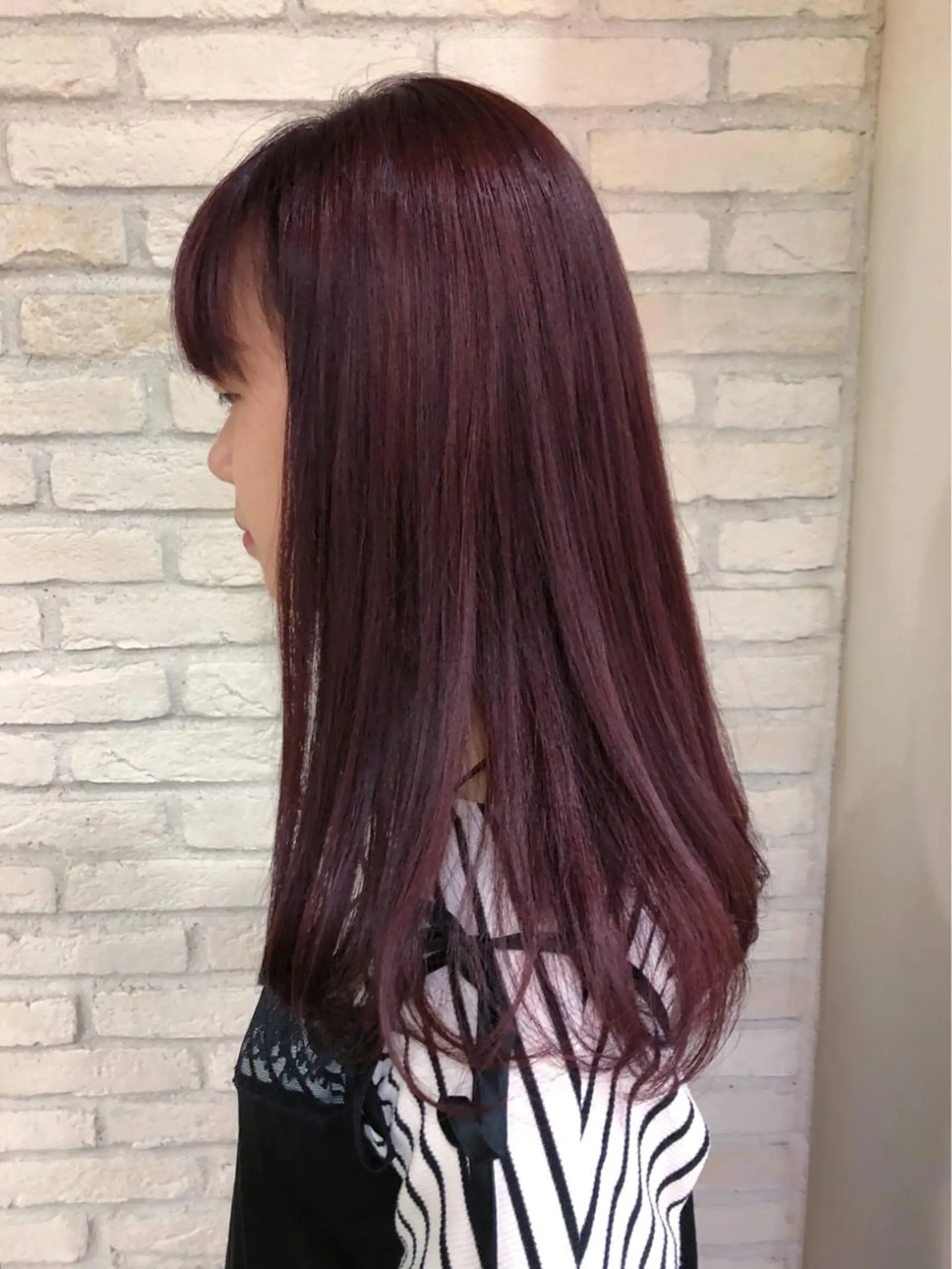 ロング カラー レッドカラー HAUS 片山みほのヘアスタイル