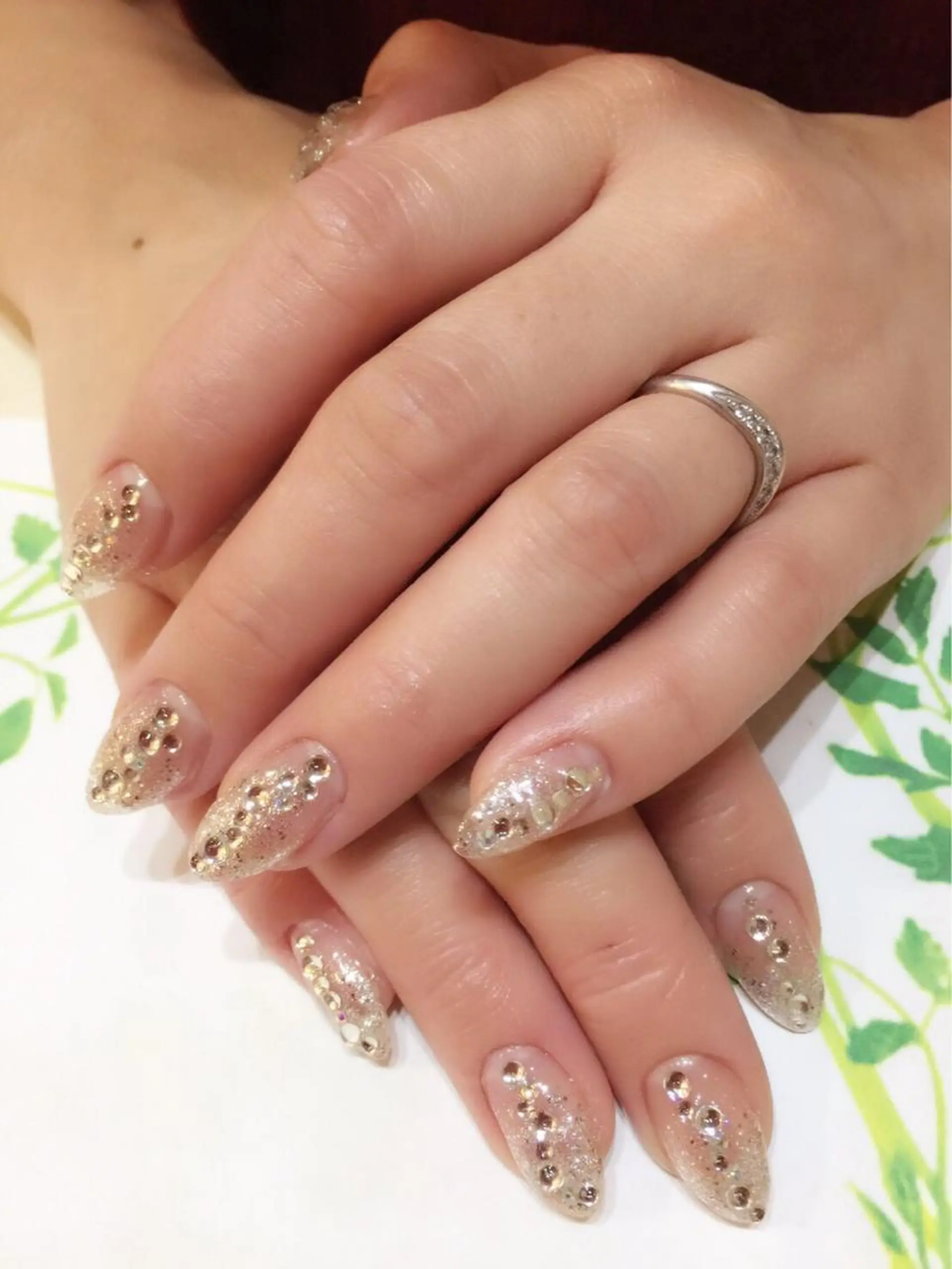 ネイル グラデーション ラメ(グリッター) ラメグラデーション スカルプネイル a yakaのネイルデザイン