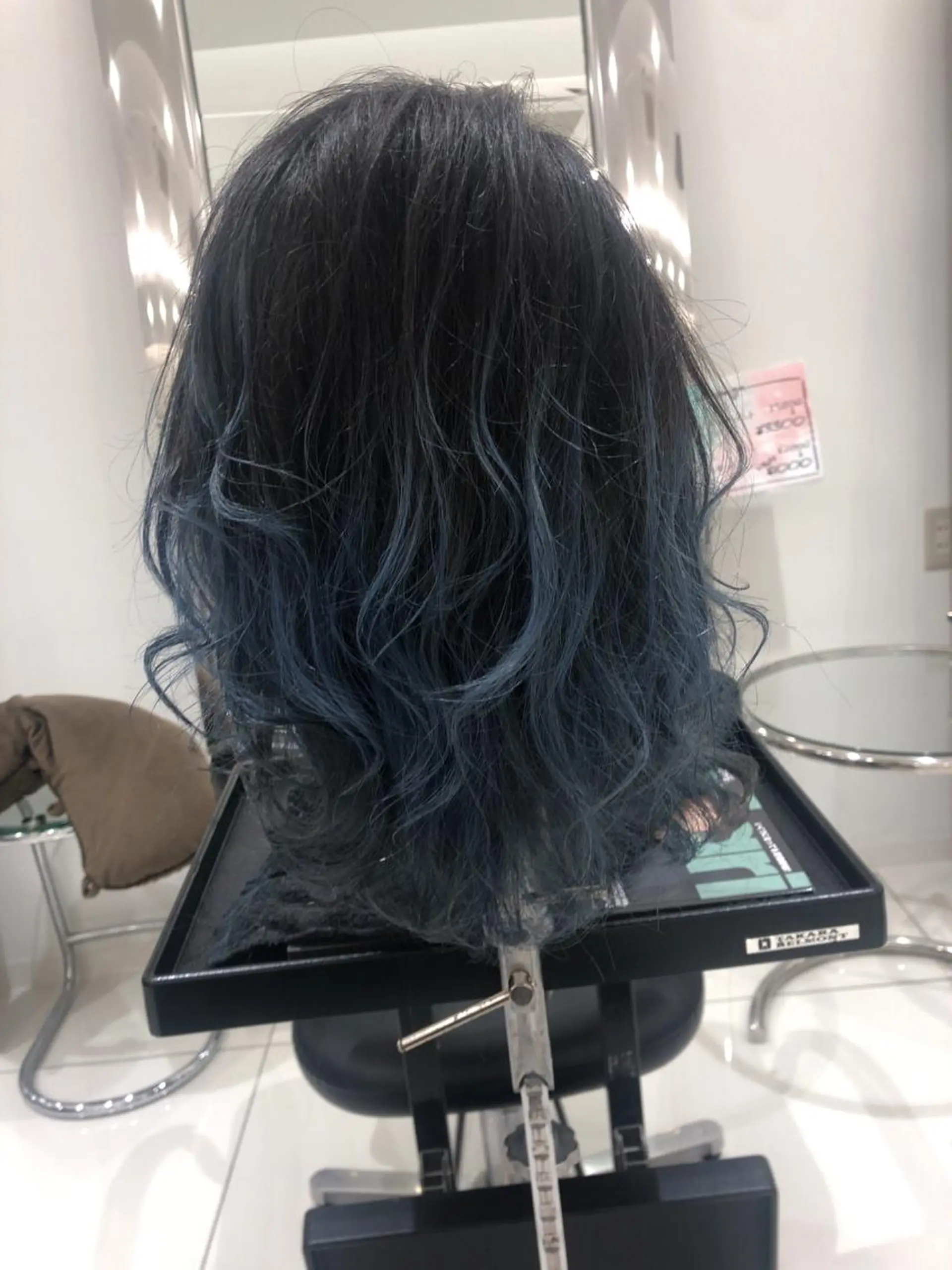 ミディアム 仲村 貢のヘアスタイル