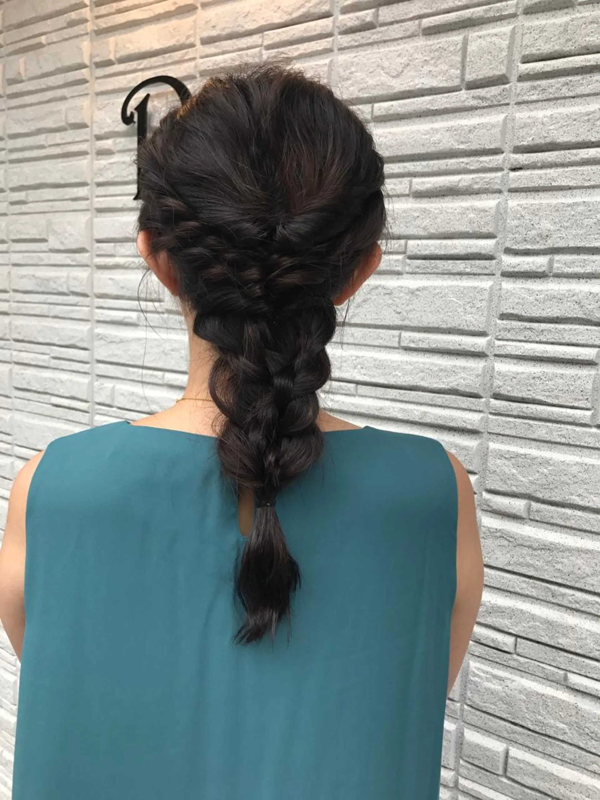 セミロング ヘアアレンジ 暖色カラー🍊 ボブ🌿顔周りcutのヘアスタイル