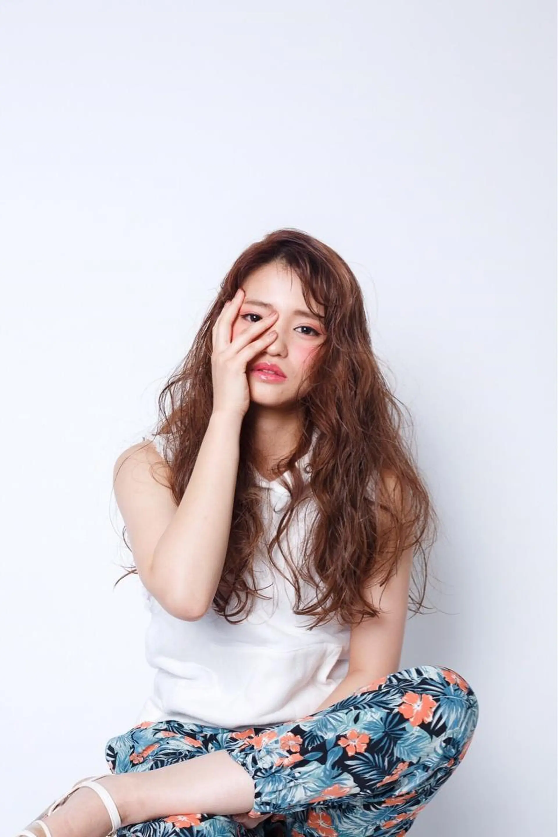 ロング カラー パーマ ヘアアレンジ メンズ キッズ ネイル マツエク・マツパ アティリー 西梅田のヘアスタイル