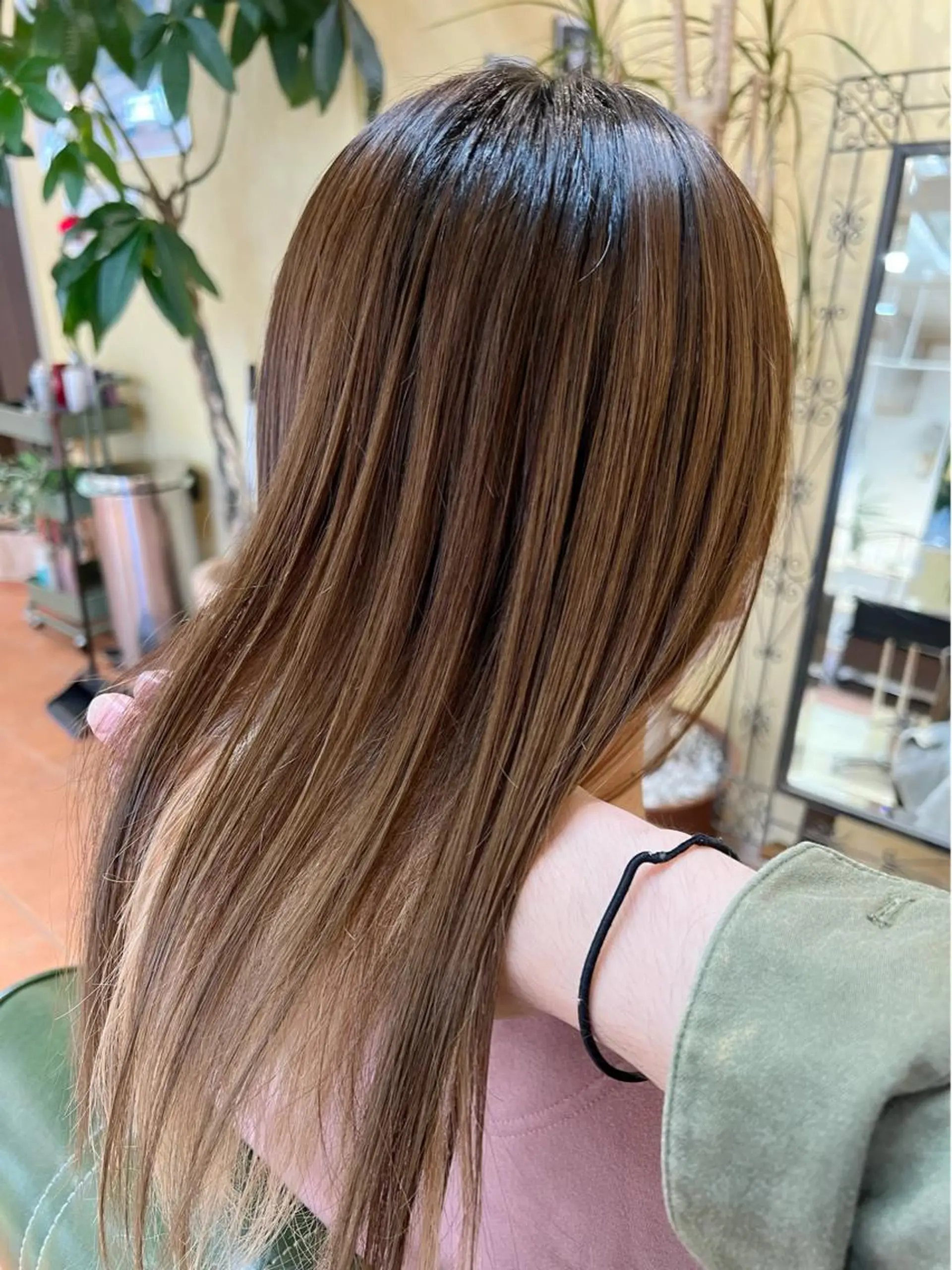 セミロング トリートメント 石井 佑樹のヘアスタイル