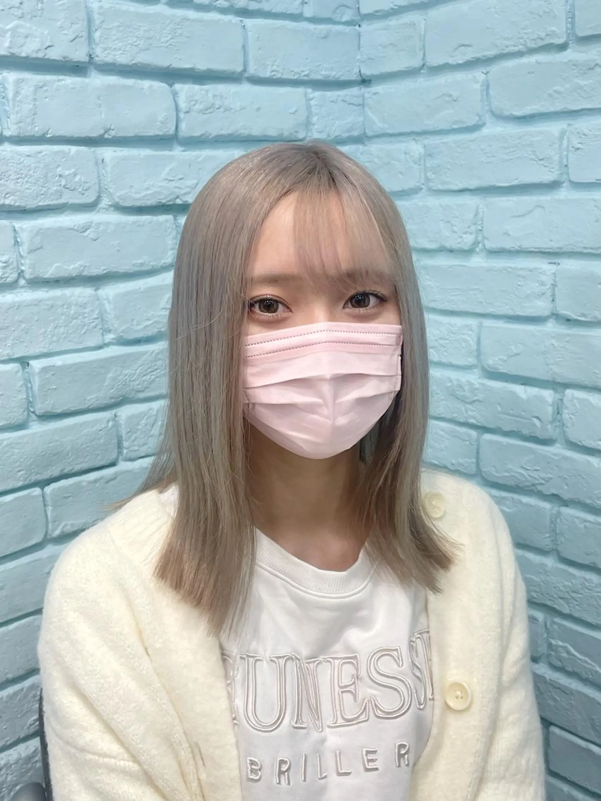 ミディアム カラー ヘアアレンジ グレージュ シルバー シルバーグレージュ ヘアカラー トリートメント ヘッドスパ ヘアセット 柔らかカラー/ レイヤーYUTO🧋のヘアスタイル