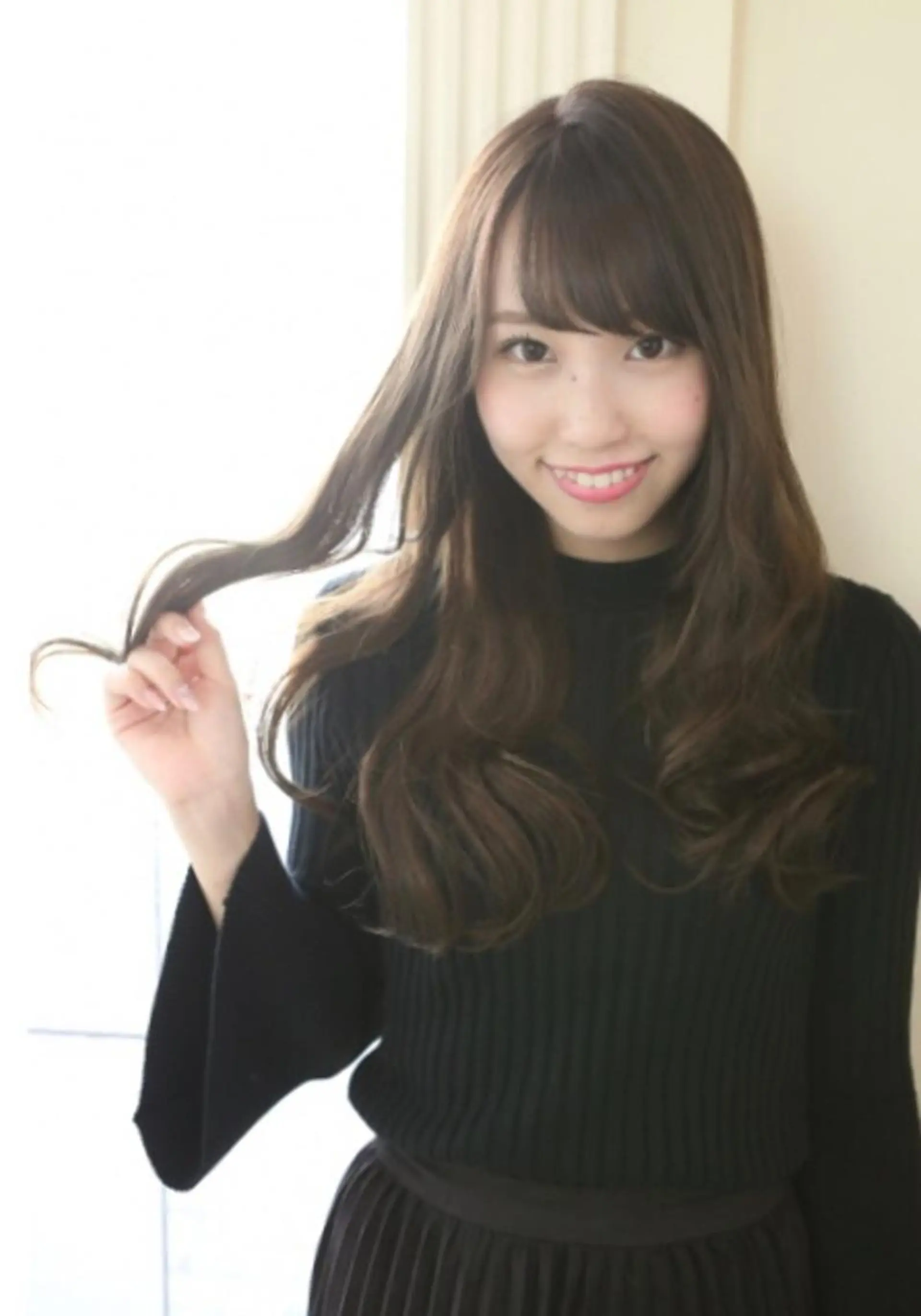 セミロング カット ヘアカラー トリートメント トップスタイリスト 江口 稜亮のヘアスタイル