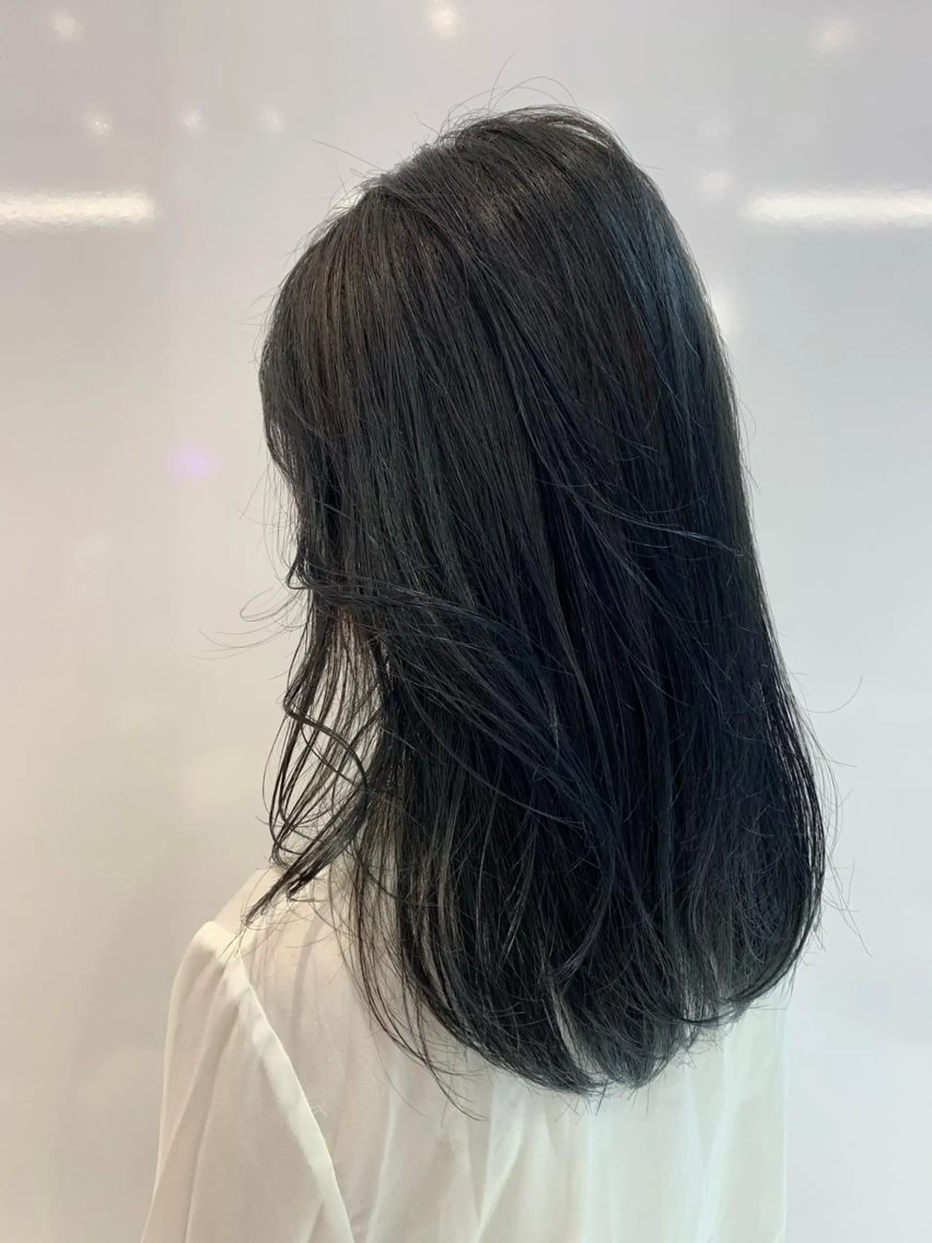 ロング ハッシュカット/ハイ トーン/MANAMIのヘアスタイル