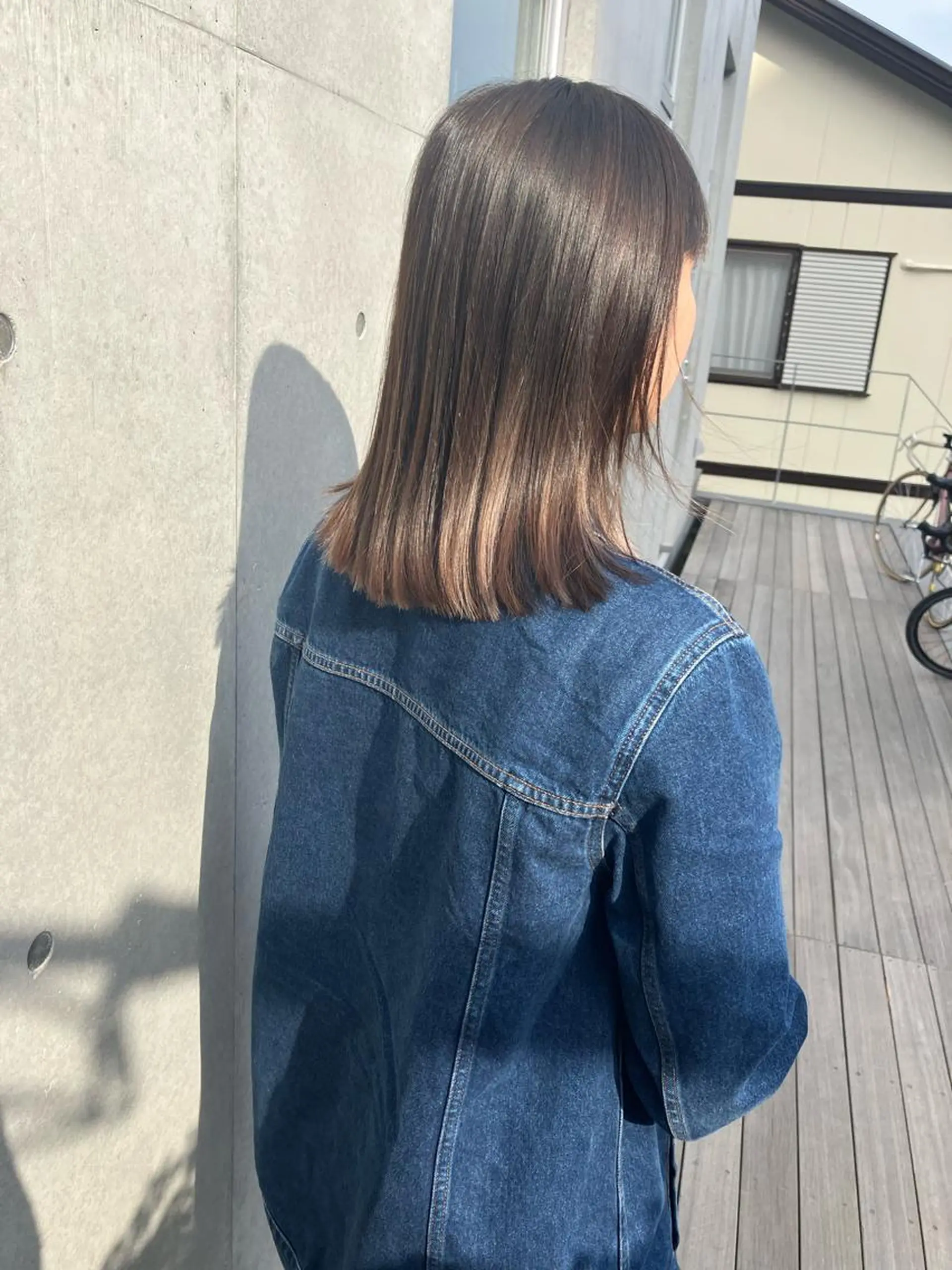 セミロング 似合わせカットカラー 👩MINAのヘアスタイル