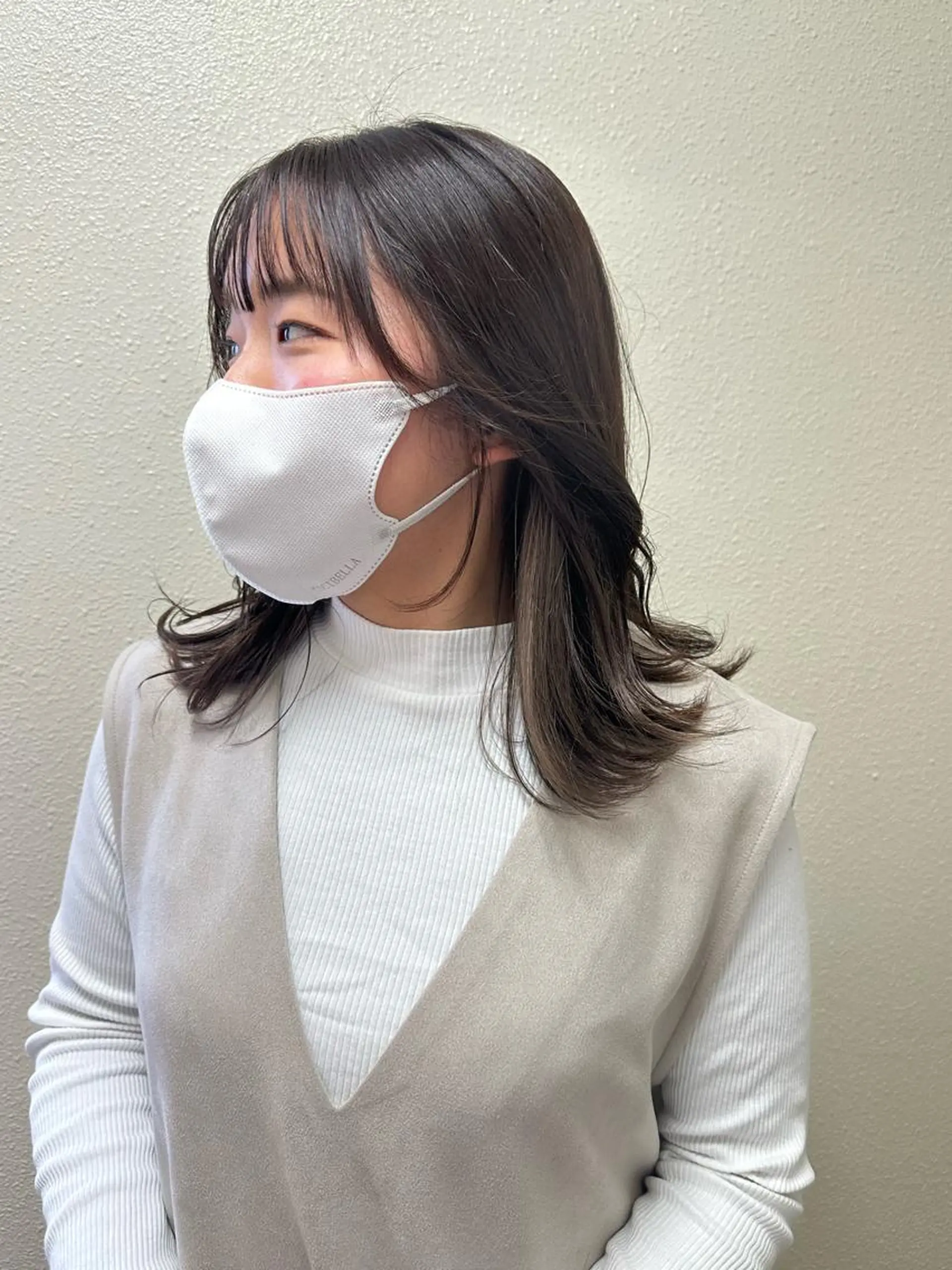 ミディアム カラー パーマ ヘアアレンジ メンズ キッズ ネイル マツエク・マツパ アイブロウ メンズバレイヤージュ メンズブリーチ メンズハイライト メンズインナーカラー メンズ韓国風 韓国ボブ/髪質改善 ニュアンス特化RYOのヘアスタイル