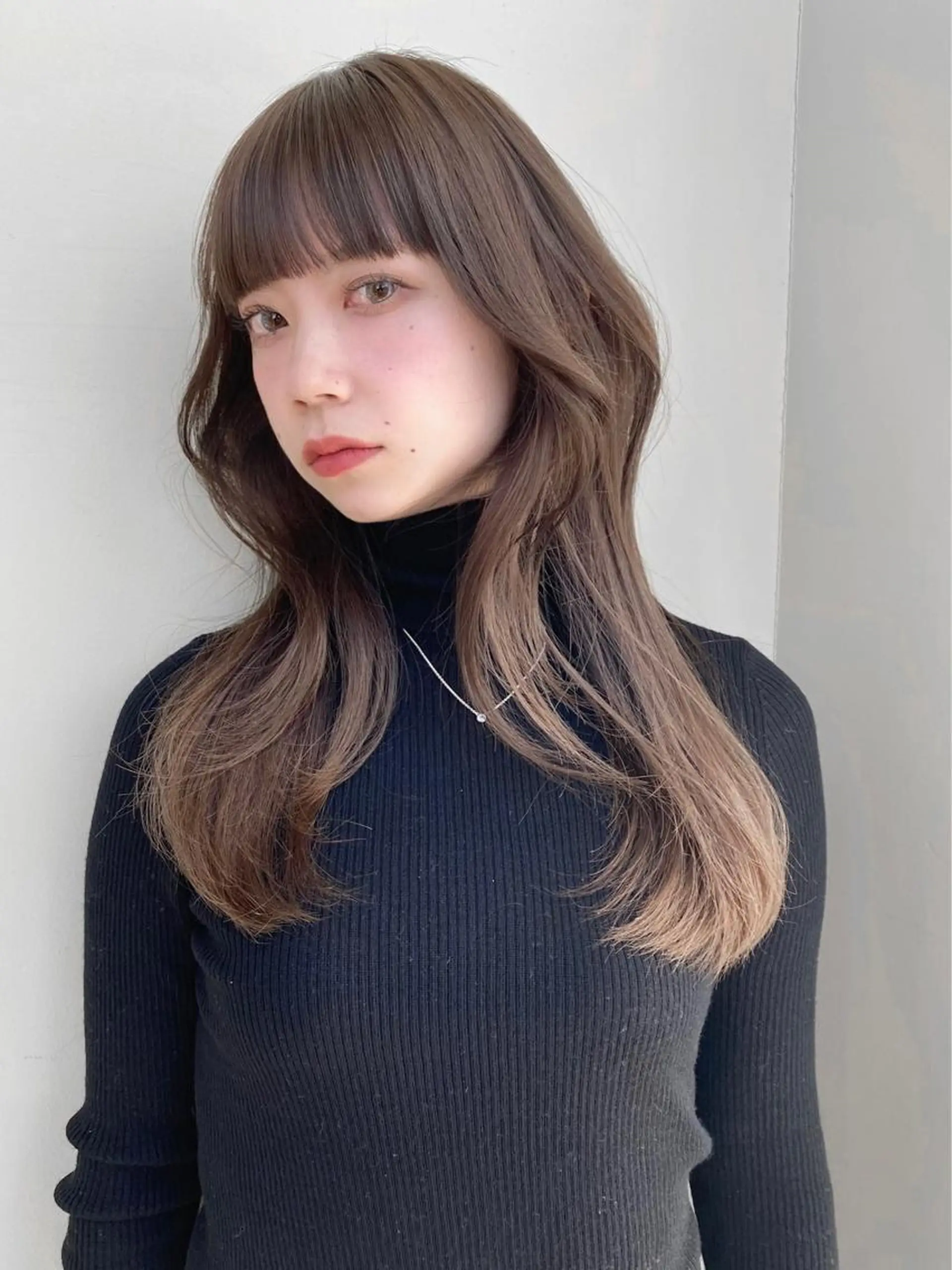 ロング カラー くびれヘア 顔まわりレイヤー レイヤーカット レイヤー/顔周り /透明感🩶高橋大のヘアスタイル