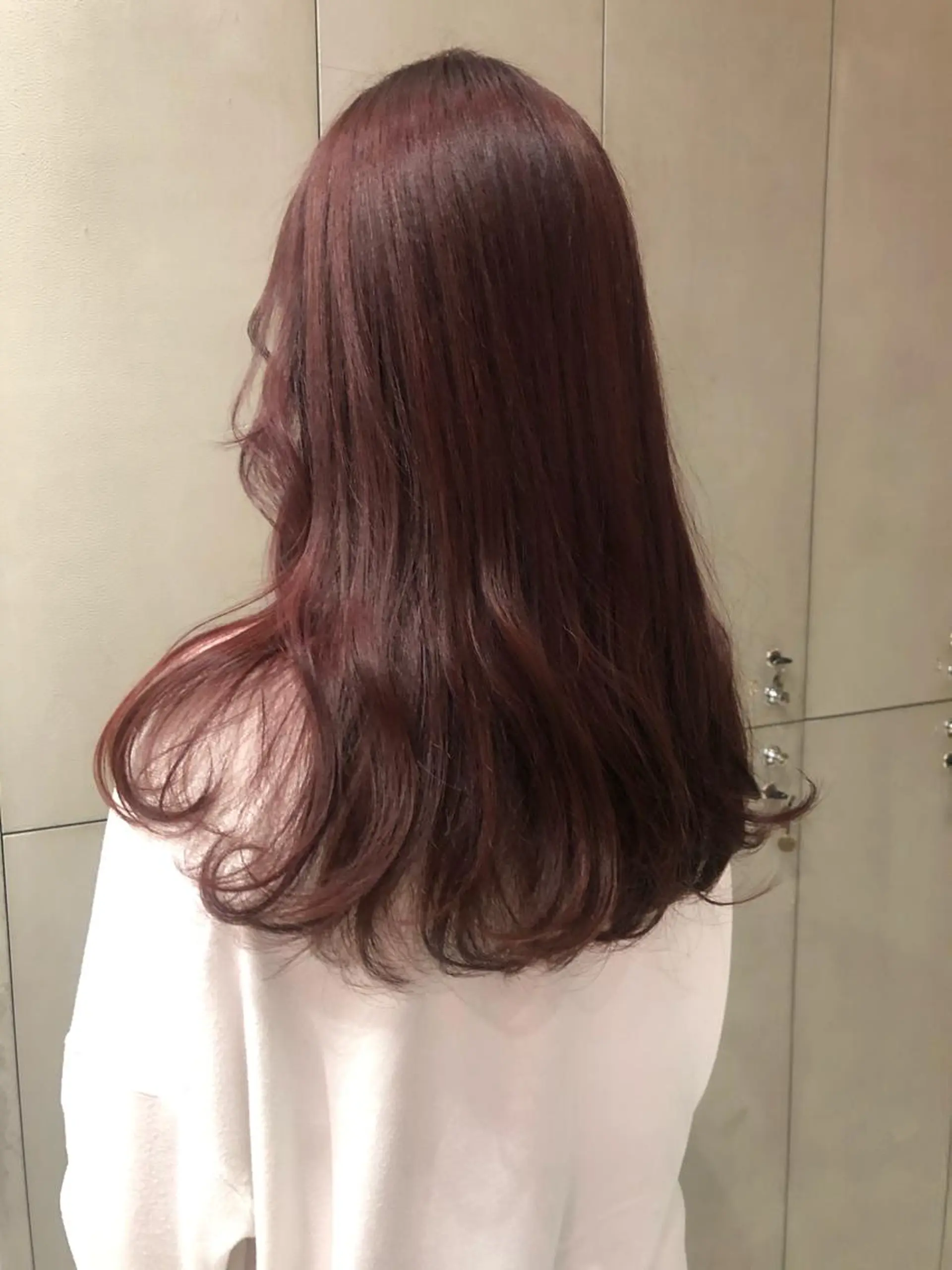 ロング カラー 古屋 花織のヘアスタイル
