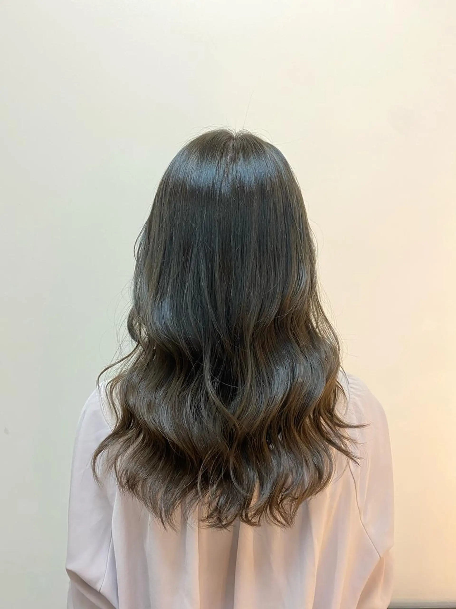 ロング カラー ベージュカラー 🍒透明感カラー/ emiri🍒のヘアスタイル