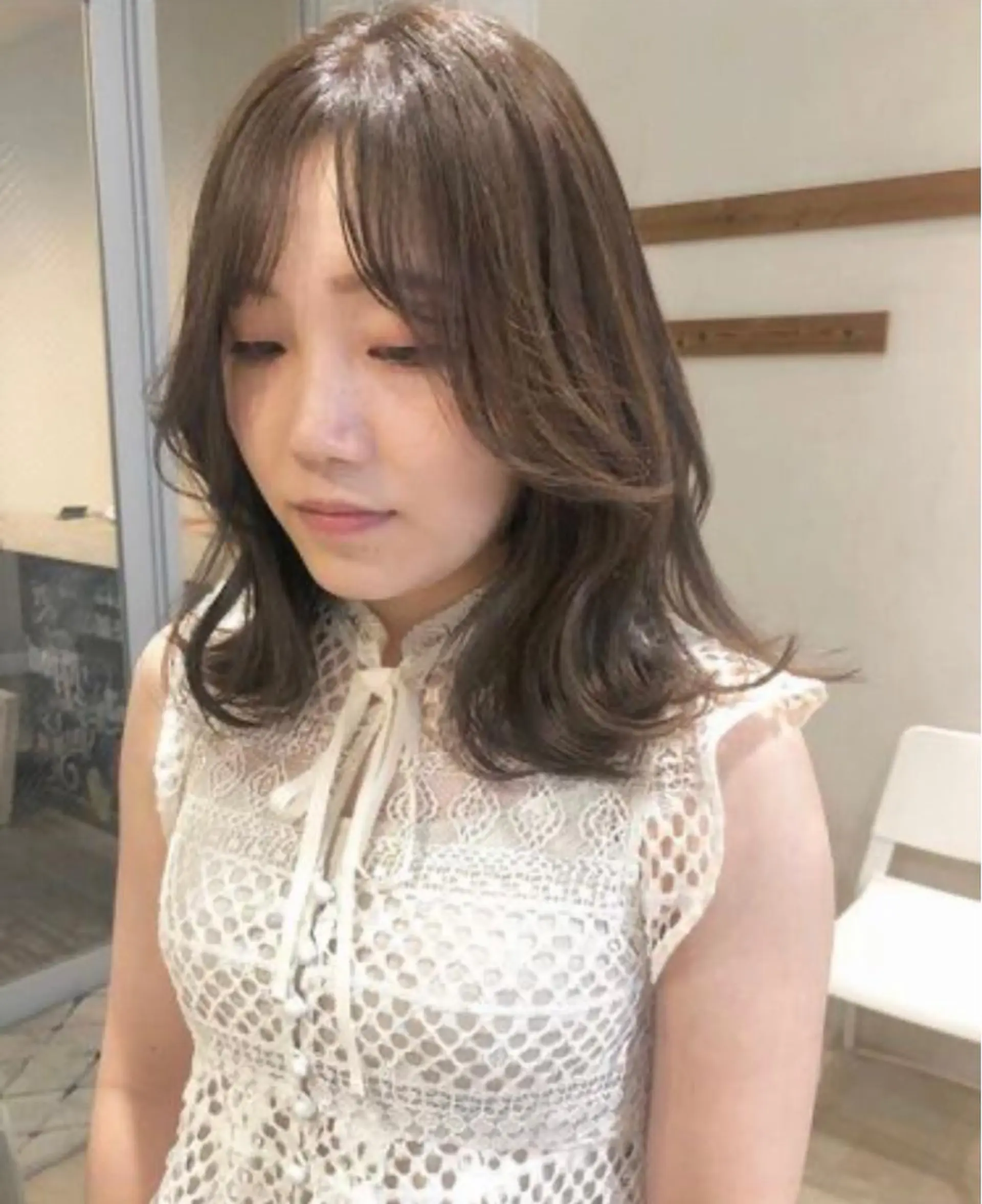 セミロング カラー nakahara madokaのヘアスタイル