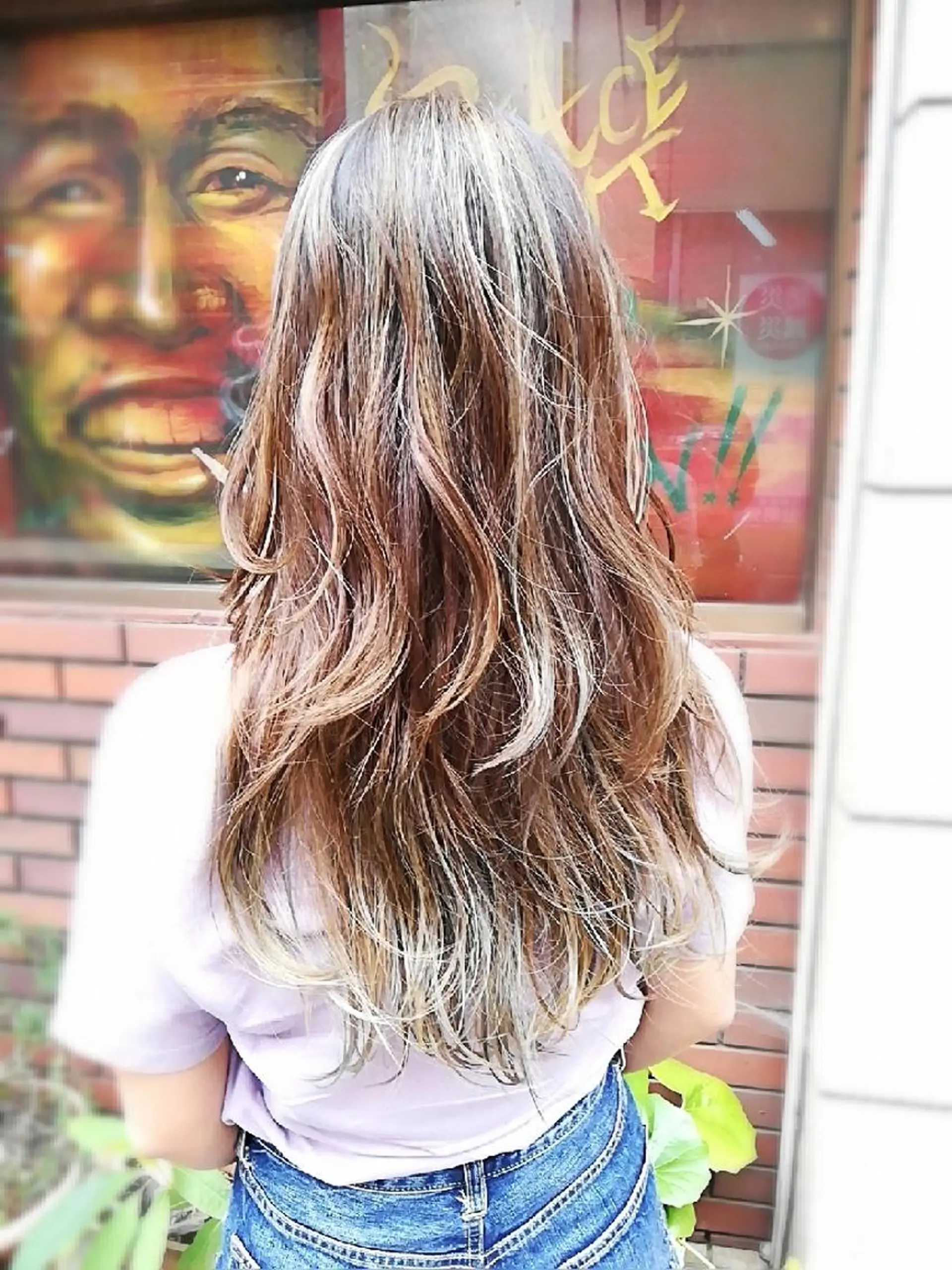 ロング ハイライト ロング cut&color LOTUS所属・小林　ローズパープル カット＆カラー美容室のヘアスタイル