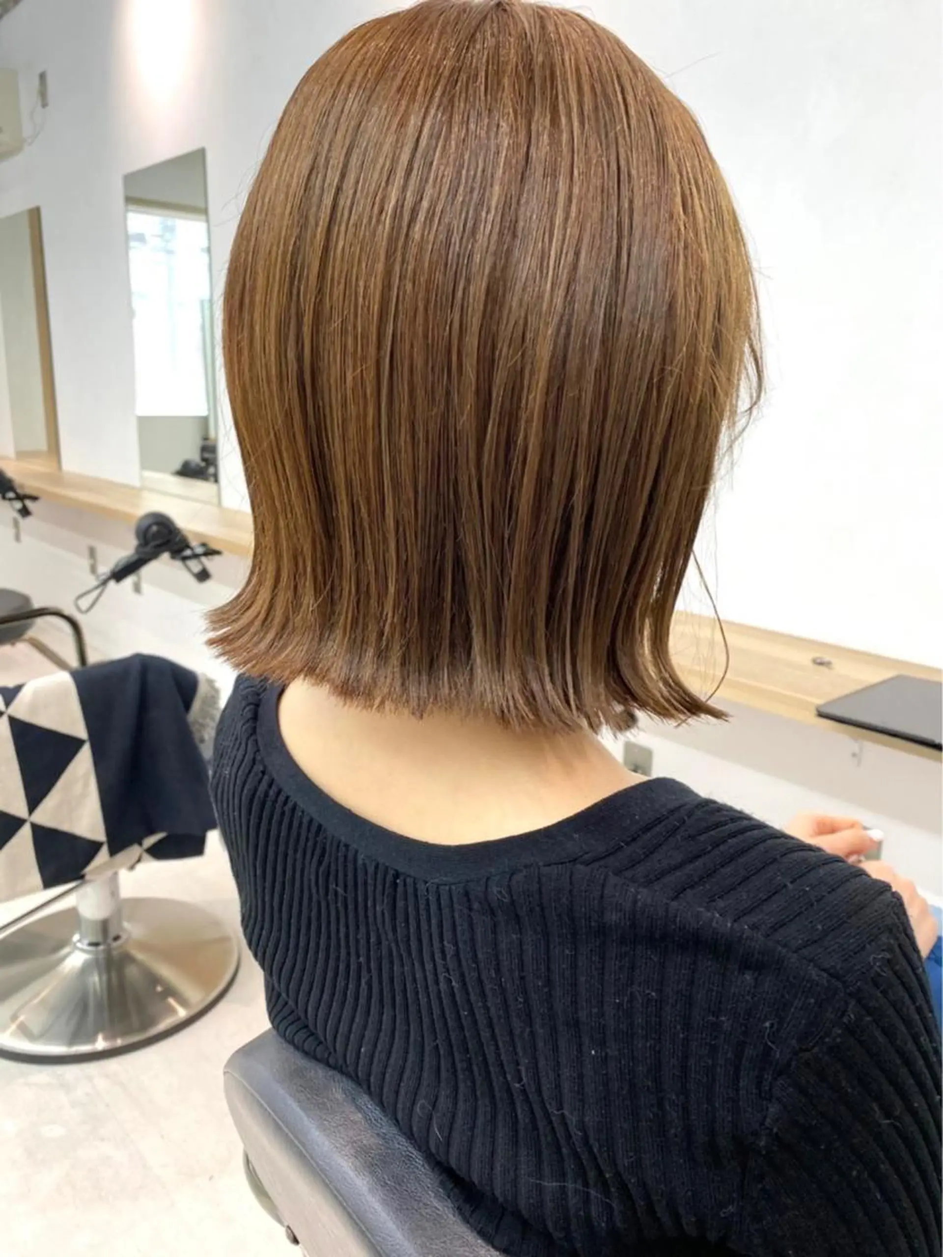 ショート lar 立川南口所属・砂岡 里奈のヘアスタイル