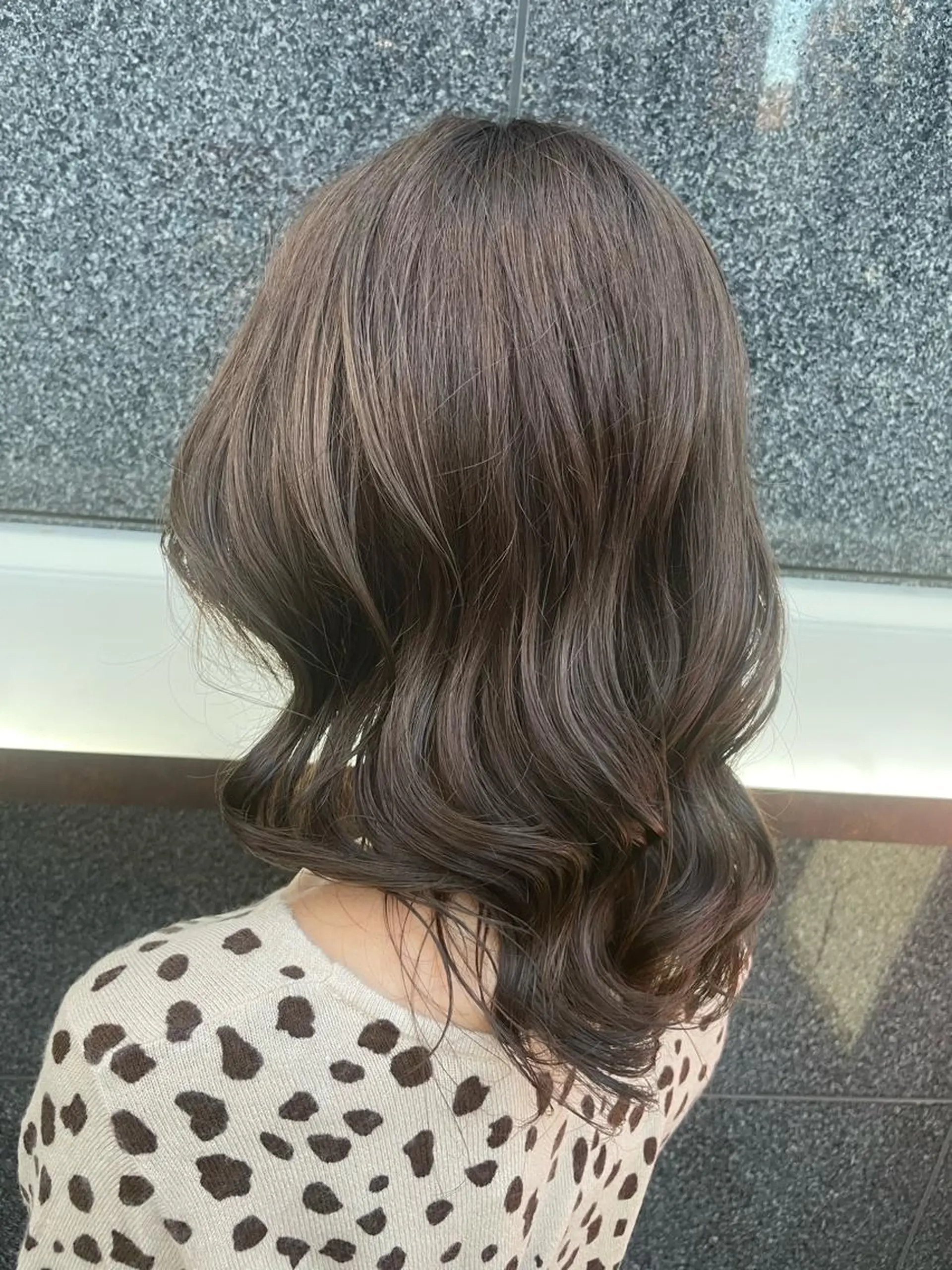 ロング 🌹門奈🌹髪質改善 /透明感カラーのヘアスタイル