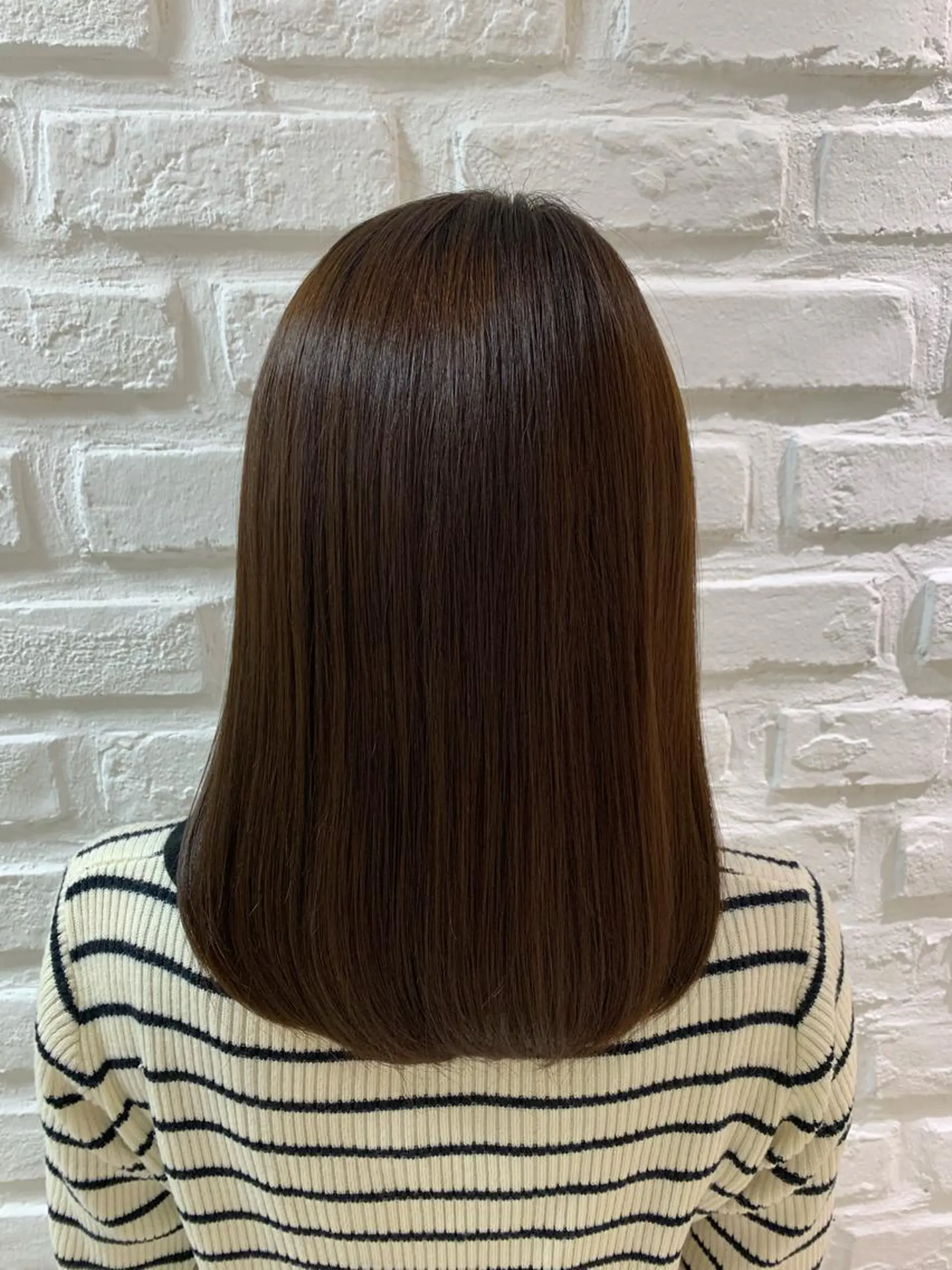 ミディアム パーマ 縮毛矯正 ストレートパーマ カット 縮毛矯正 トリートメント 【センターパート/ マッシュ】ryokaのヘアスタイル