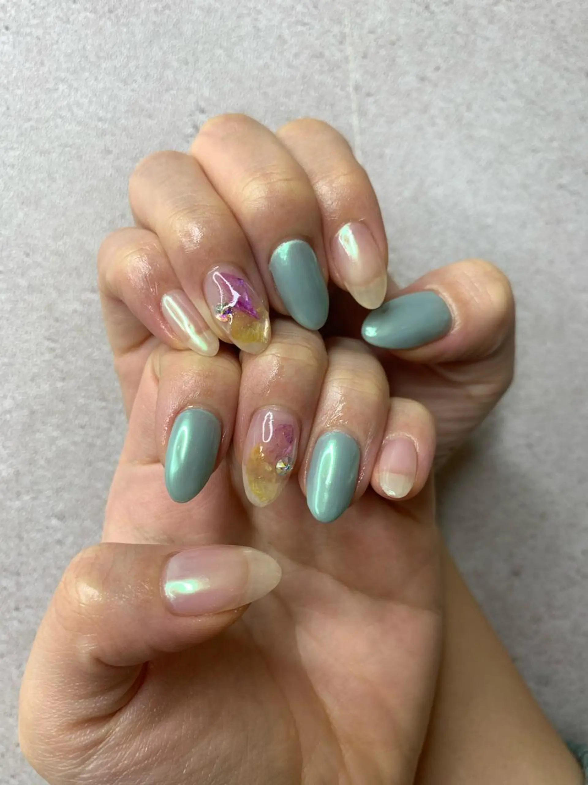 ネイル l my me mine所属・Imyme mine Rioのネイルデザイン