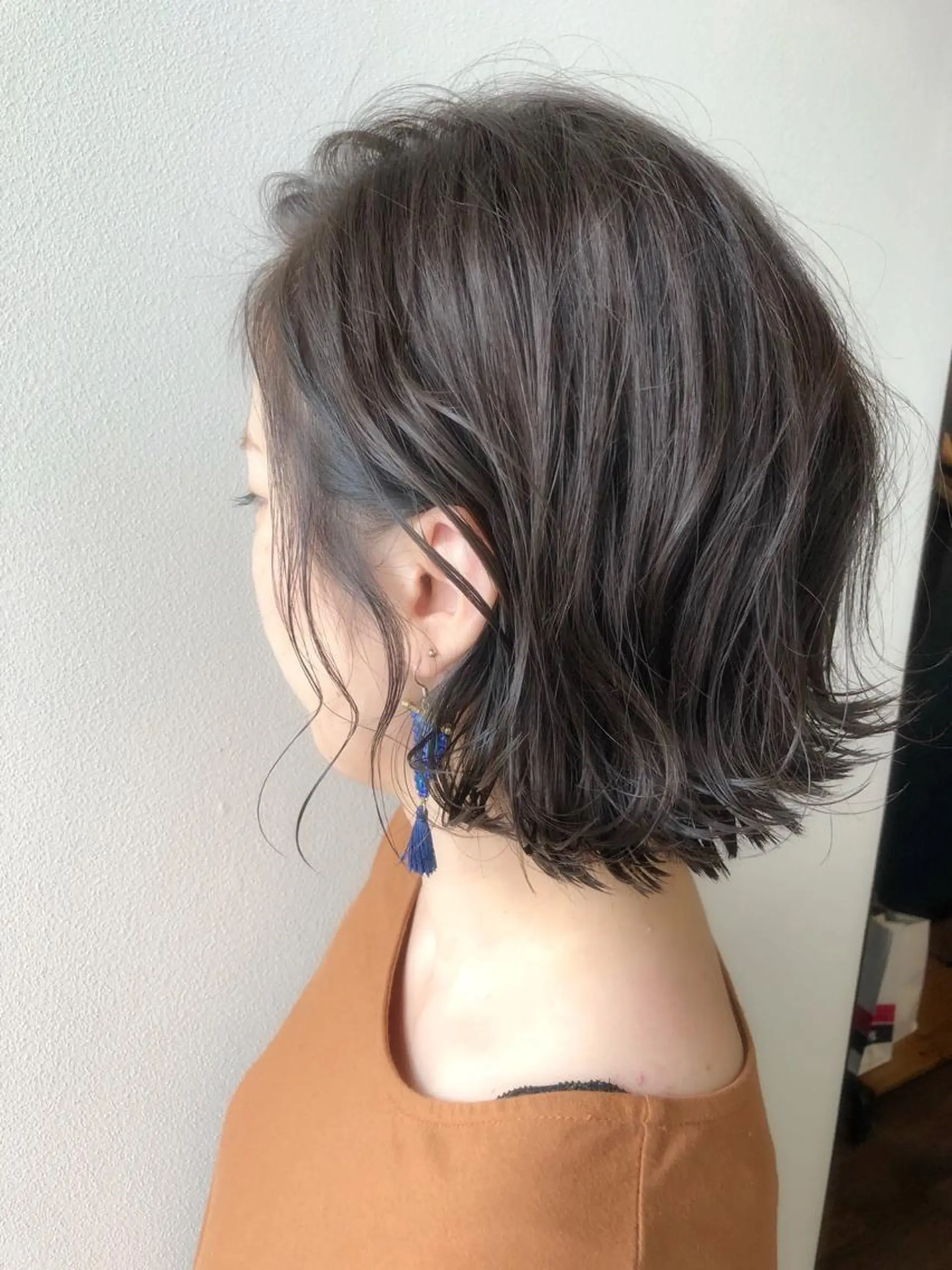 ミディアム カラー ダークグレー ダークグレージュ グレージュ カット ヘアカラー トリートメント Tiger  Lily所属・江藤 星史のヘアスタイル