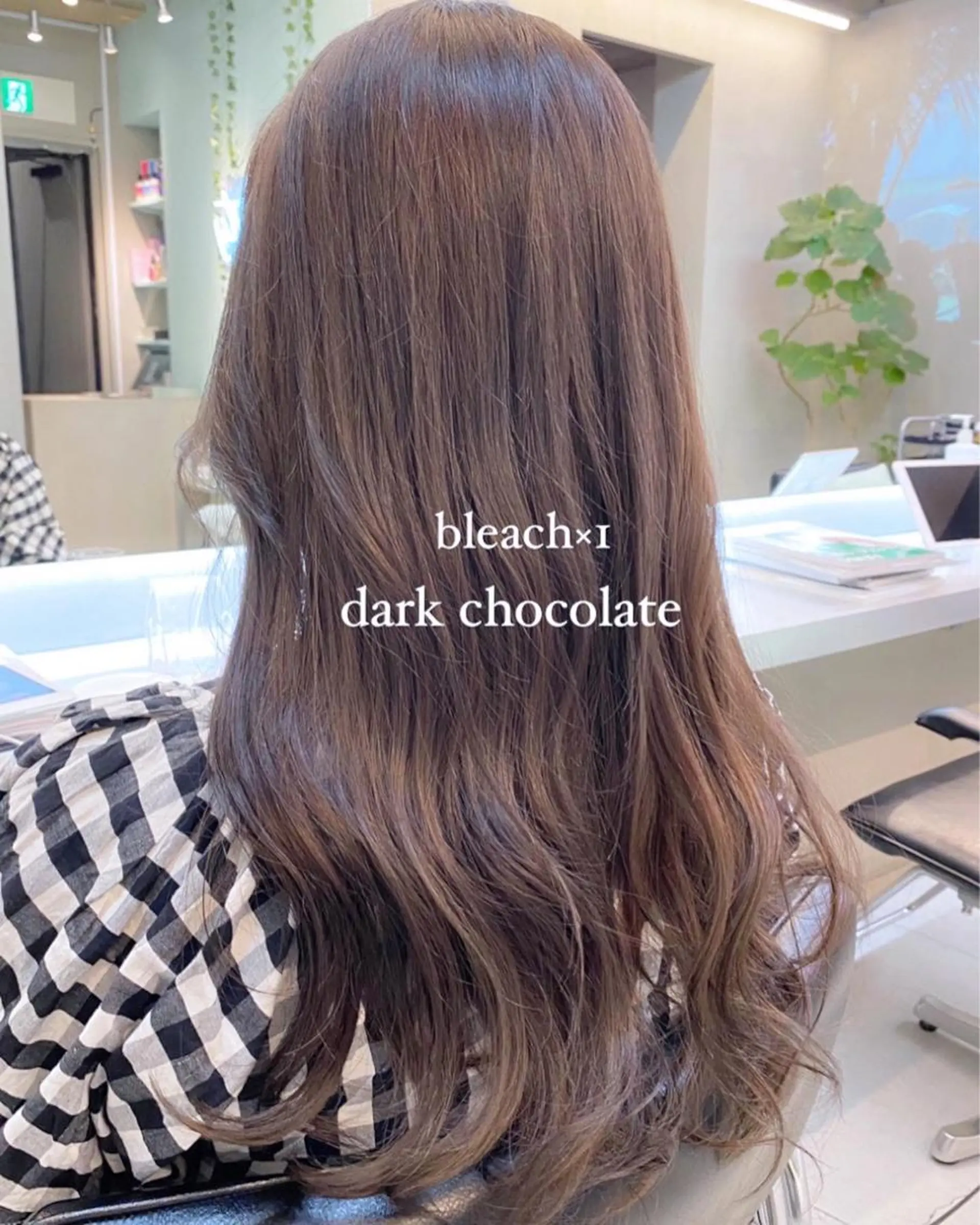 ロング カラー カット ヘアカラー トリートメント 岡野 静華のヘアスタイル