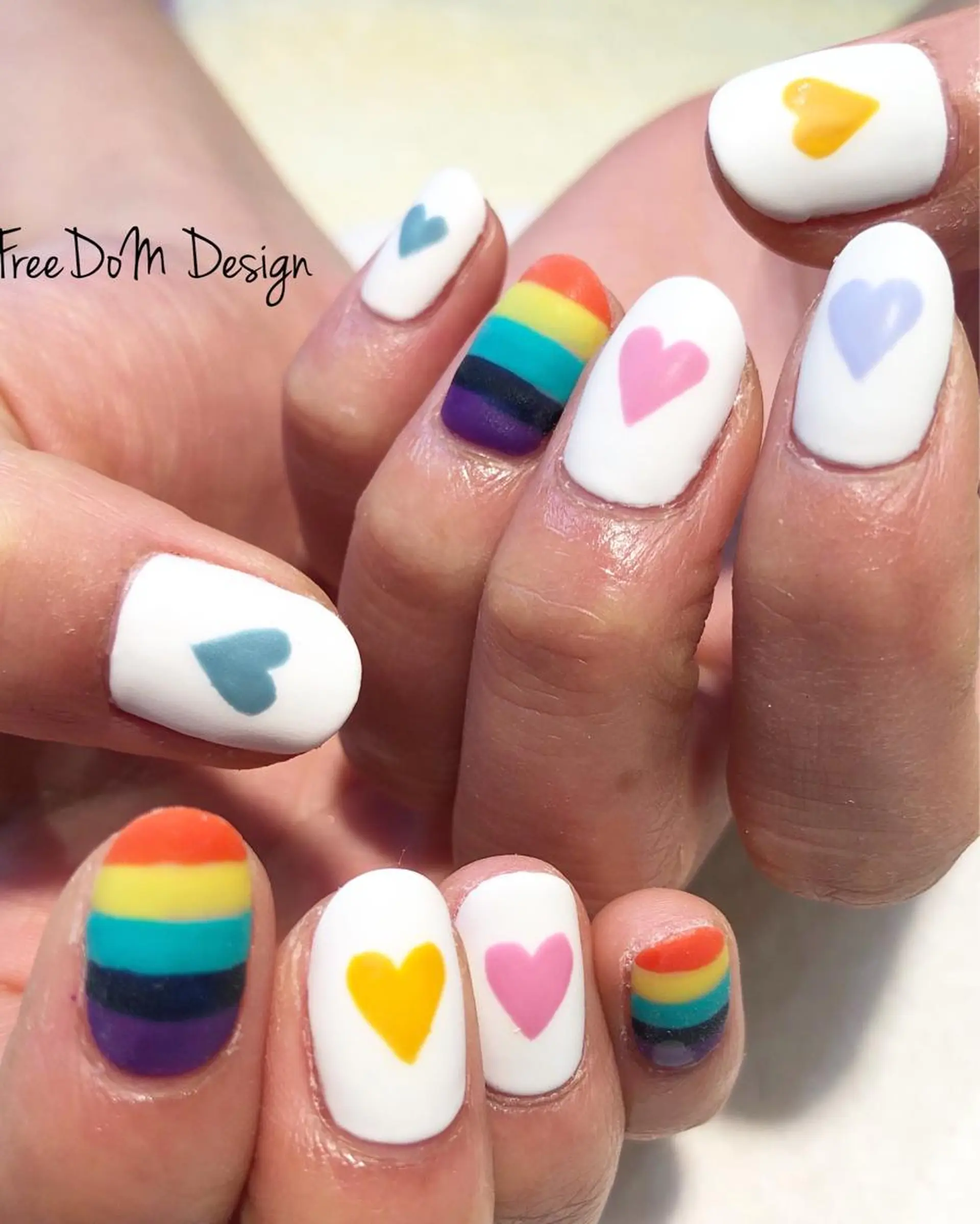 ネイル アートネイル ハンドネイル ＦreeDoＭ   Design所属・W KUMIのネイルデザイン