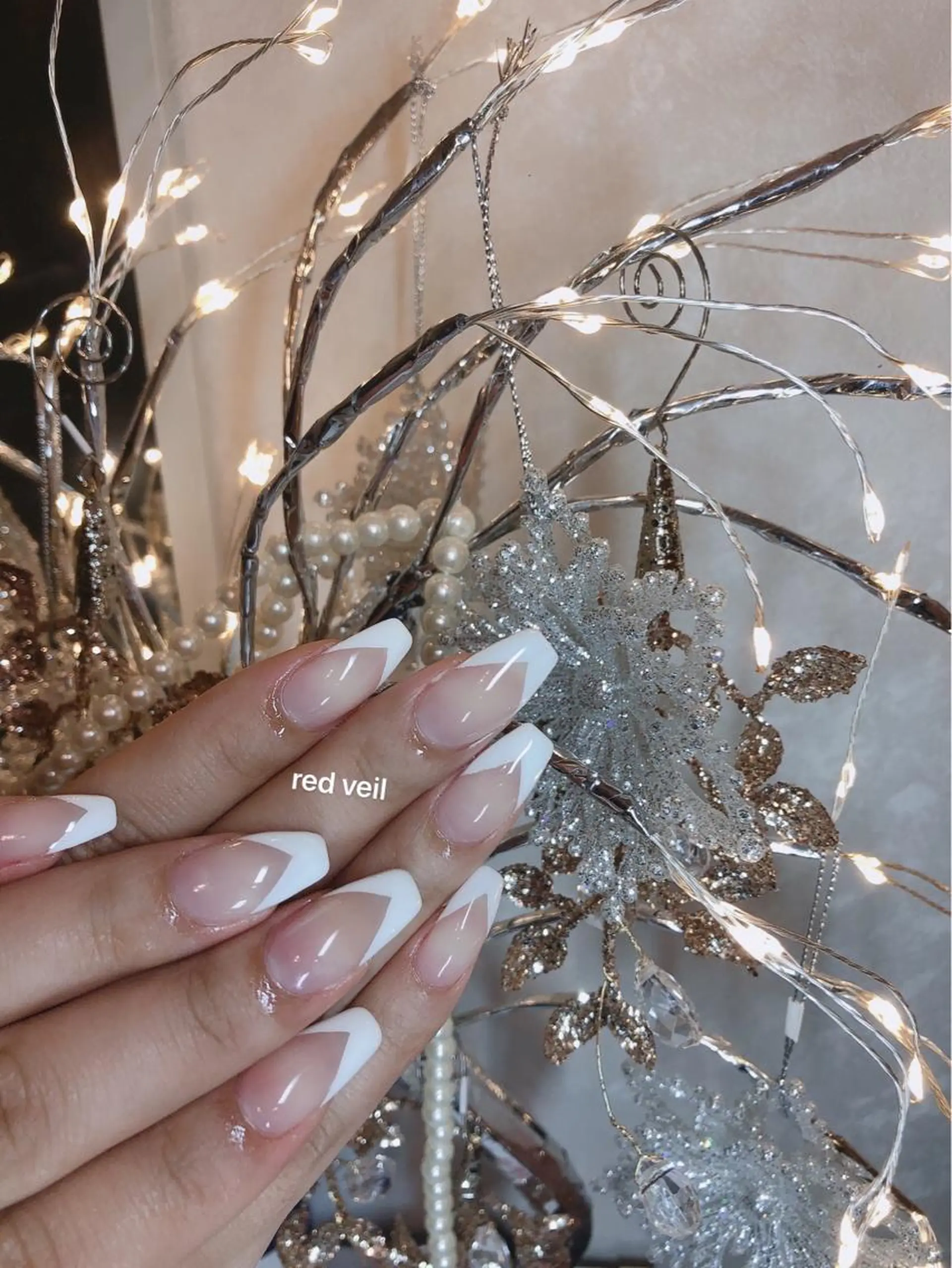 セミロング ネイル 長さ出し専門 nynaのネイルデザイン