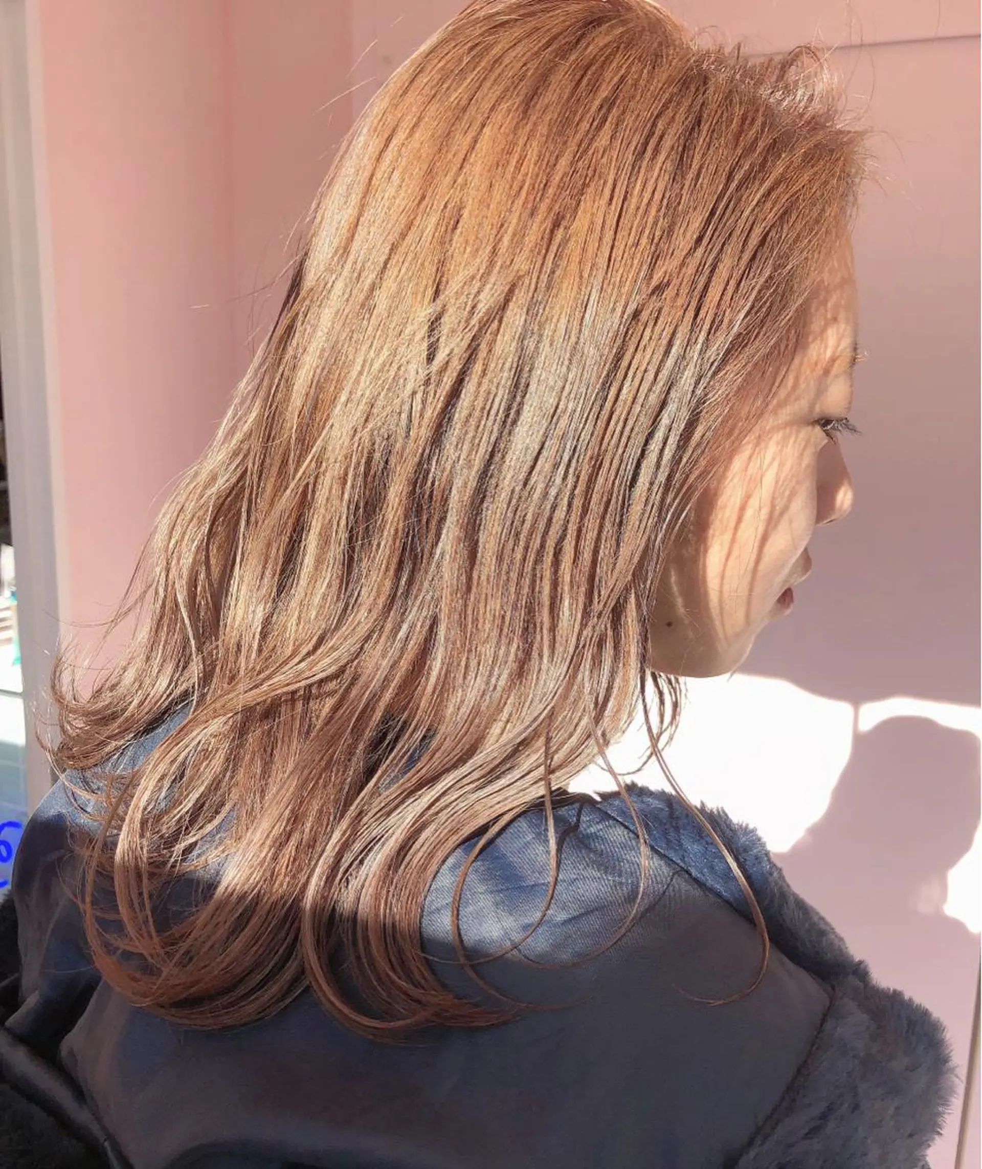 ミディアム カラー ベージュカラー ミルクティーベージュ カット ヘアカラー パーマ 縮毛矯正 トリートメント ヘアセット 透明感カラー× レイヤーカット✨高梨のヘアスタイル