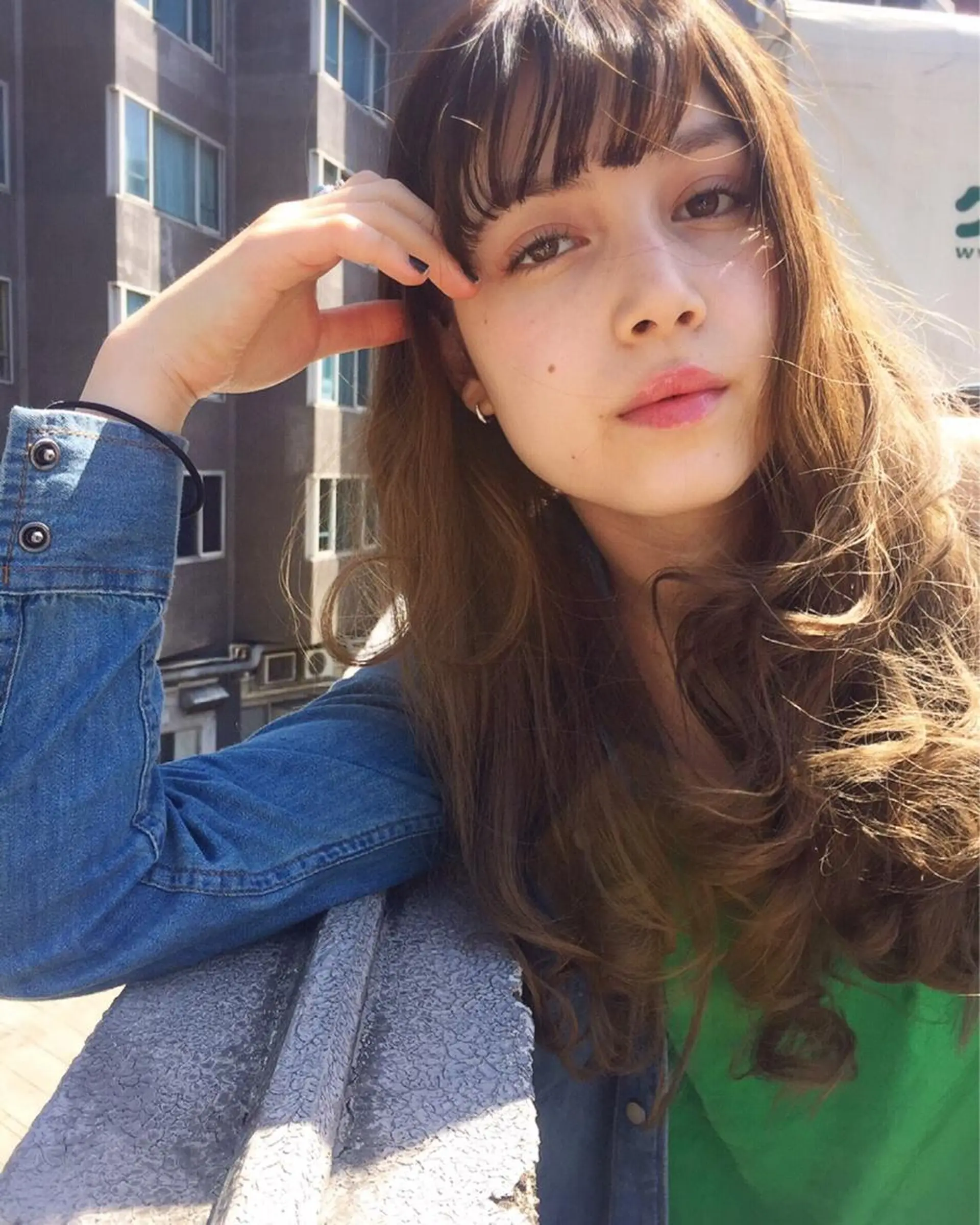 ロング シンプル+αな デザインを 松崎陸のヘアスタイル