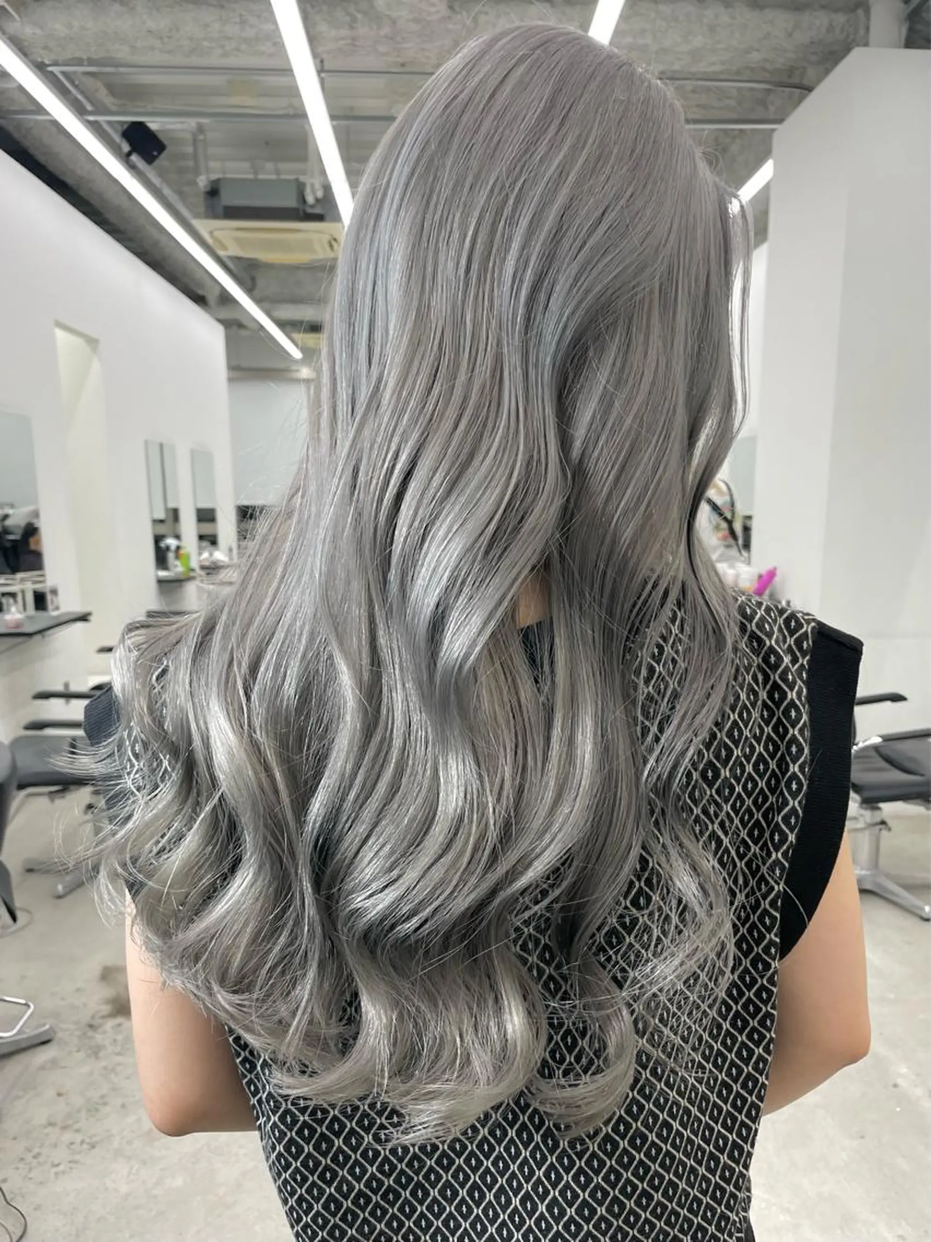 カラー ダブルカラー BLEACHi豊田所属・BLEACHi /noeのヘアスタイル