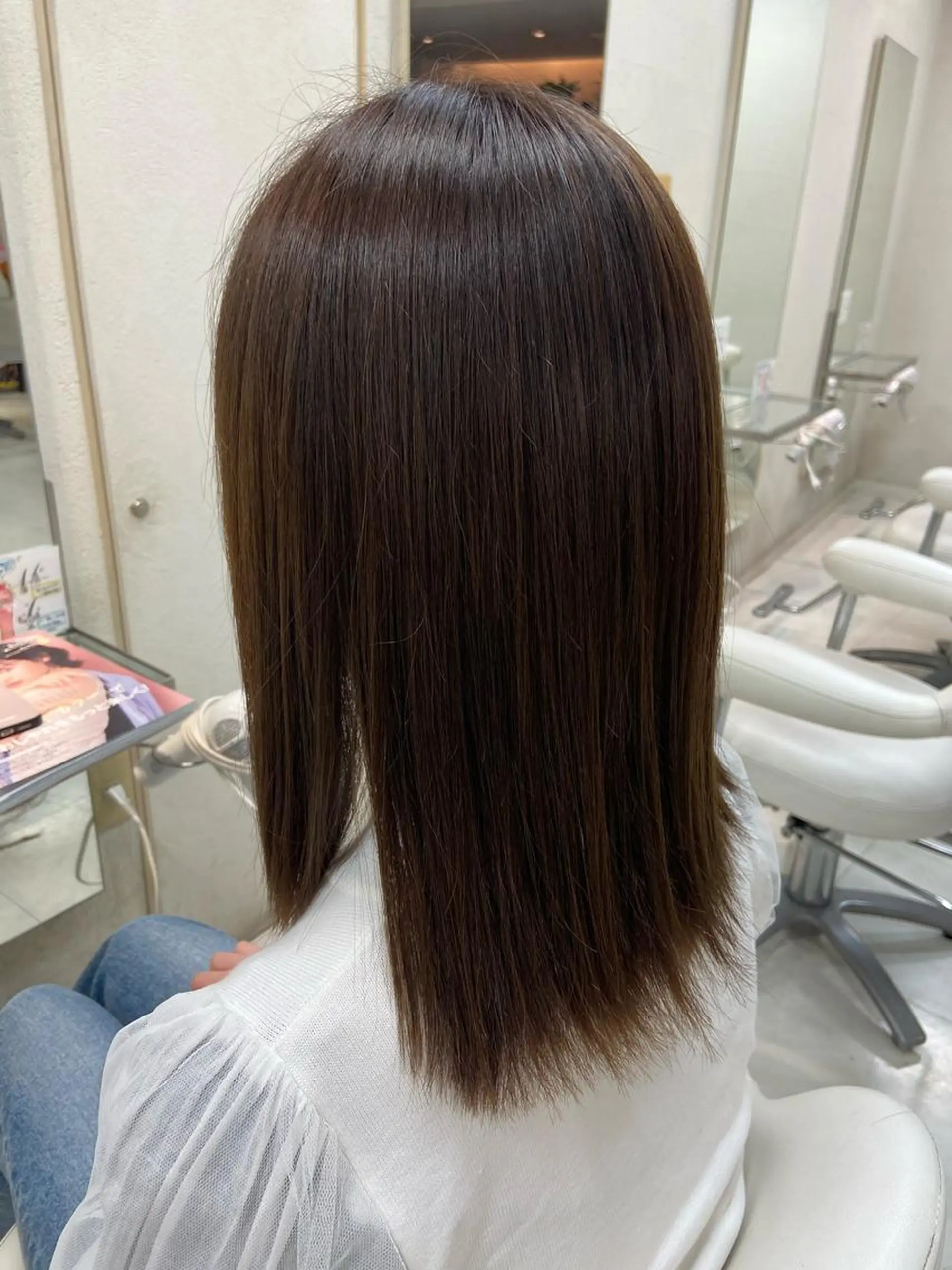 ミディアム カラー 菊地 美憂のヘアスタイル