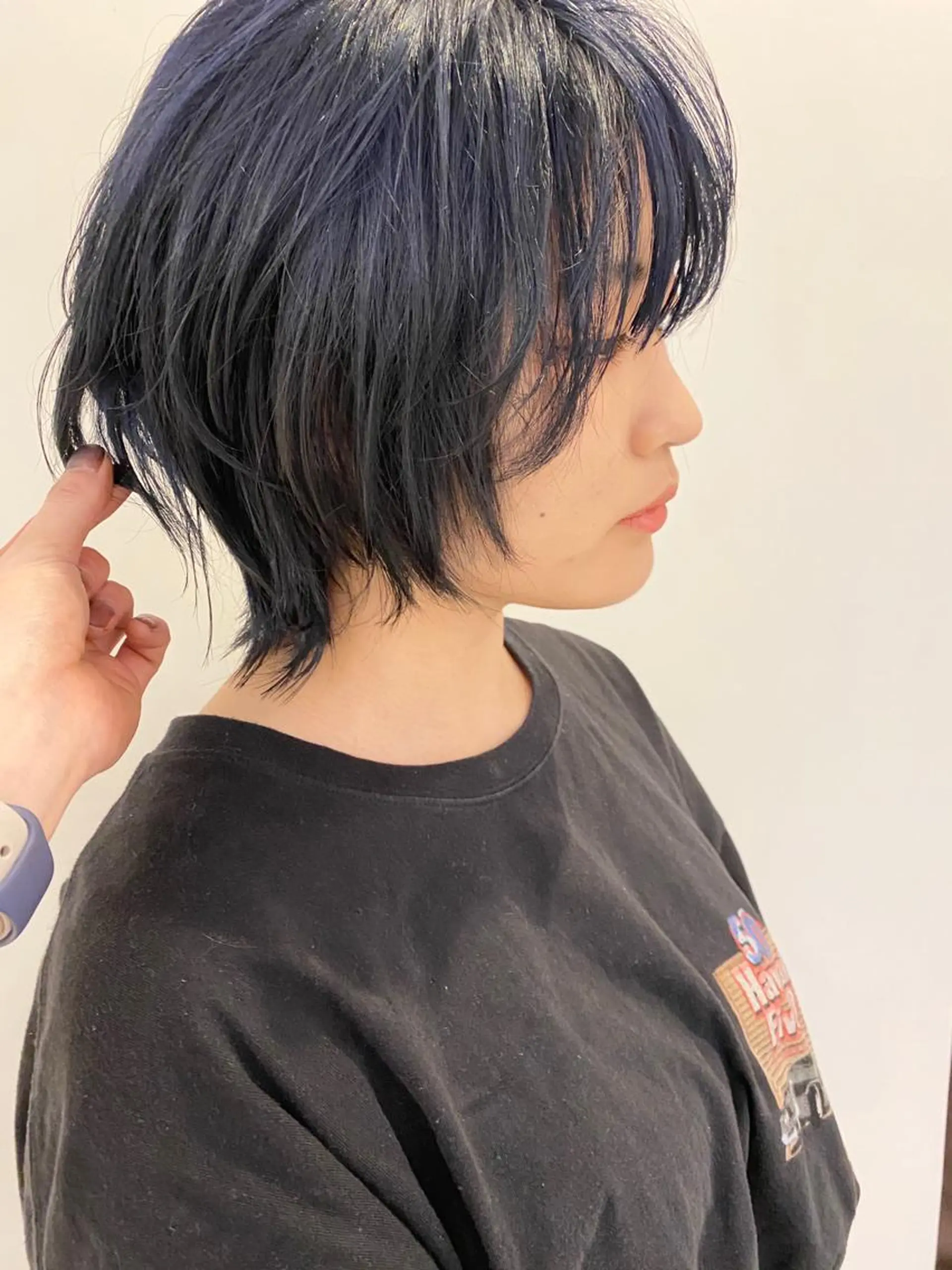 ショート カラー カット ヘアカラー 美髪改善・エクステ・ ストレート/カンジのヘアスタイル