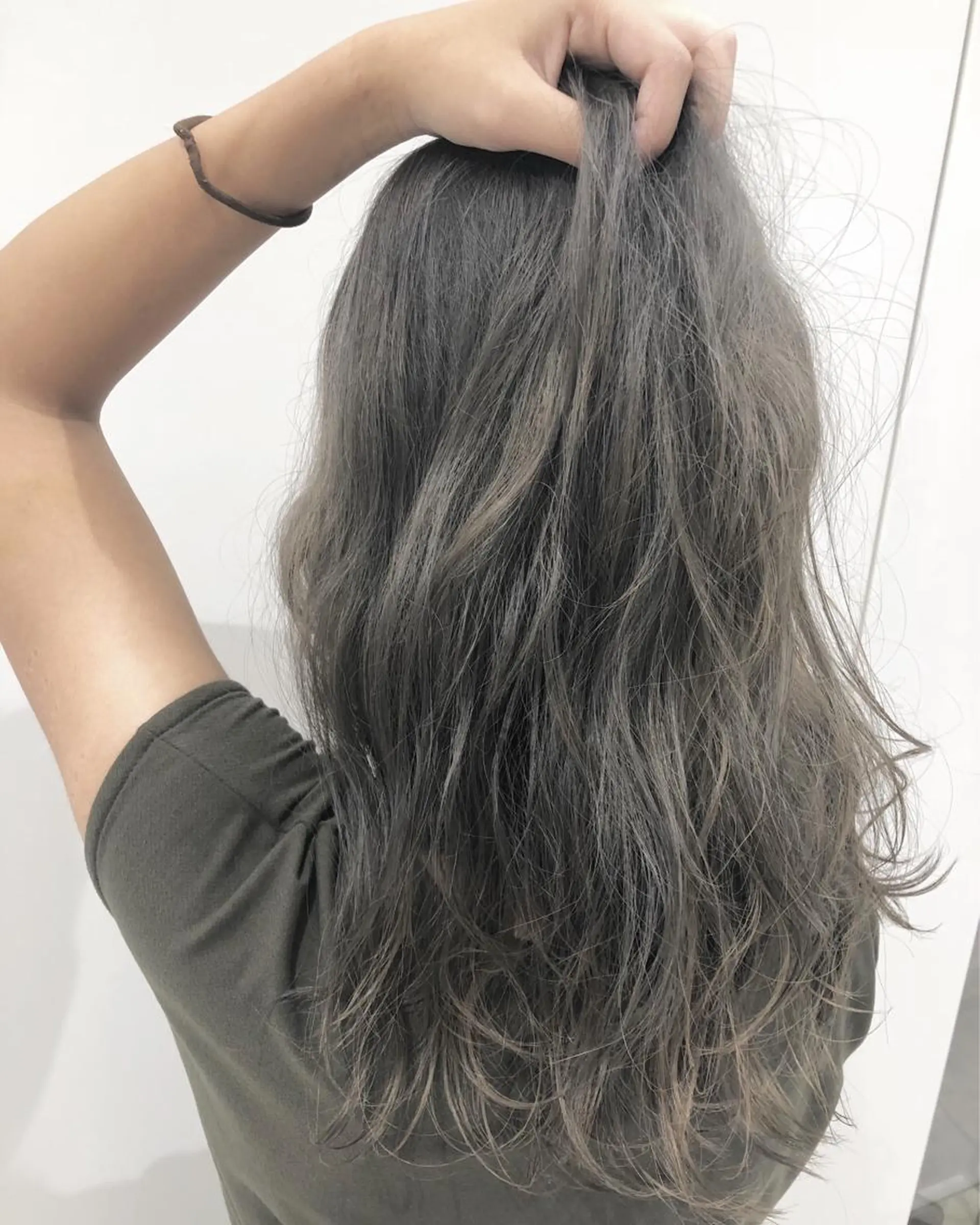 ロング 🌼志岐 恵🌼のヘアスタイル